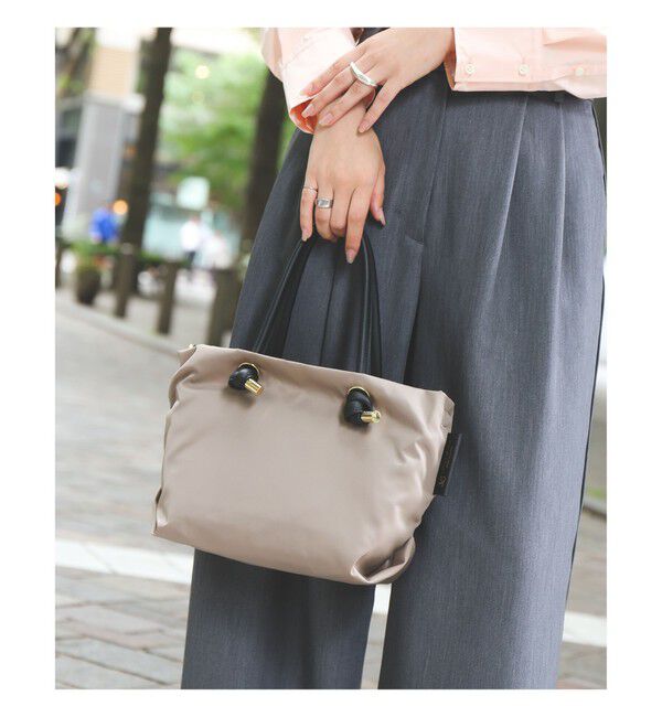 Demi-Luxe BEAMS 「VIOLAd&rsquo;ORO / BIANCA ナイロン トートバッグ S」|トートバッグ|TAUPE&times;BLACK