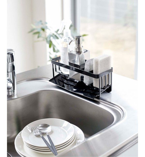 journal standard Furniture「《WEB限定予約》【tower/タワー】水が流れるスポンジ&ボトルホルダー」|食器・キッチングッズ|