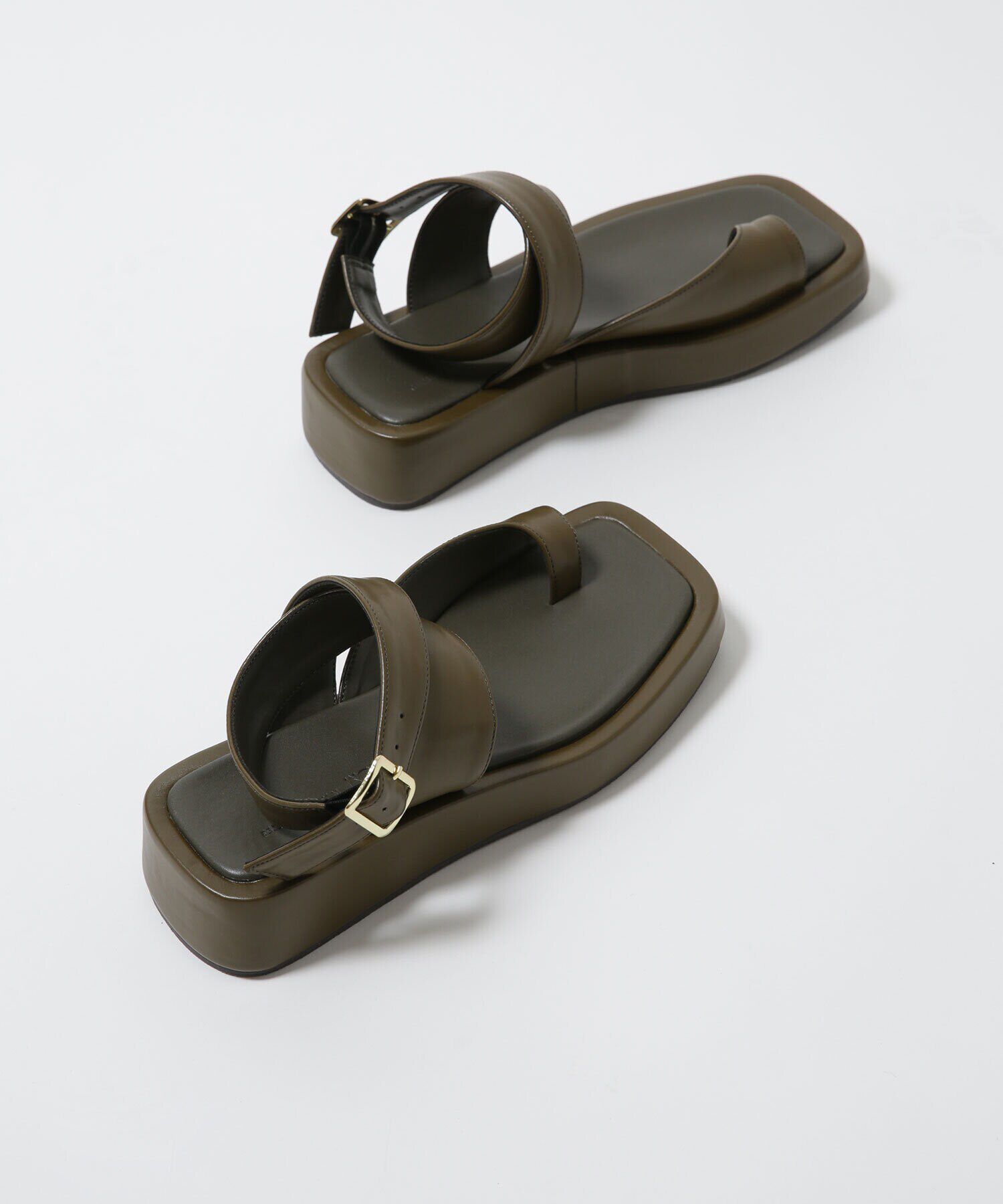 nano･universe「LB.03/クロスストラップサンダル」|サンダル|オリーブ