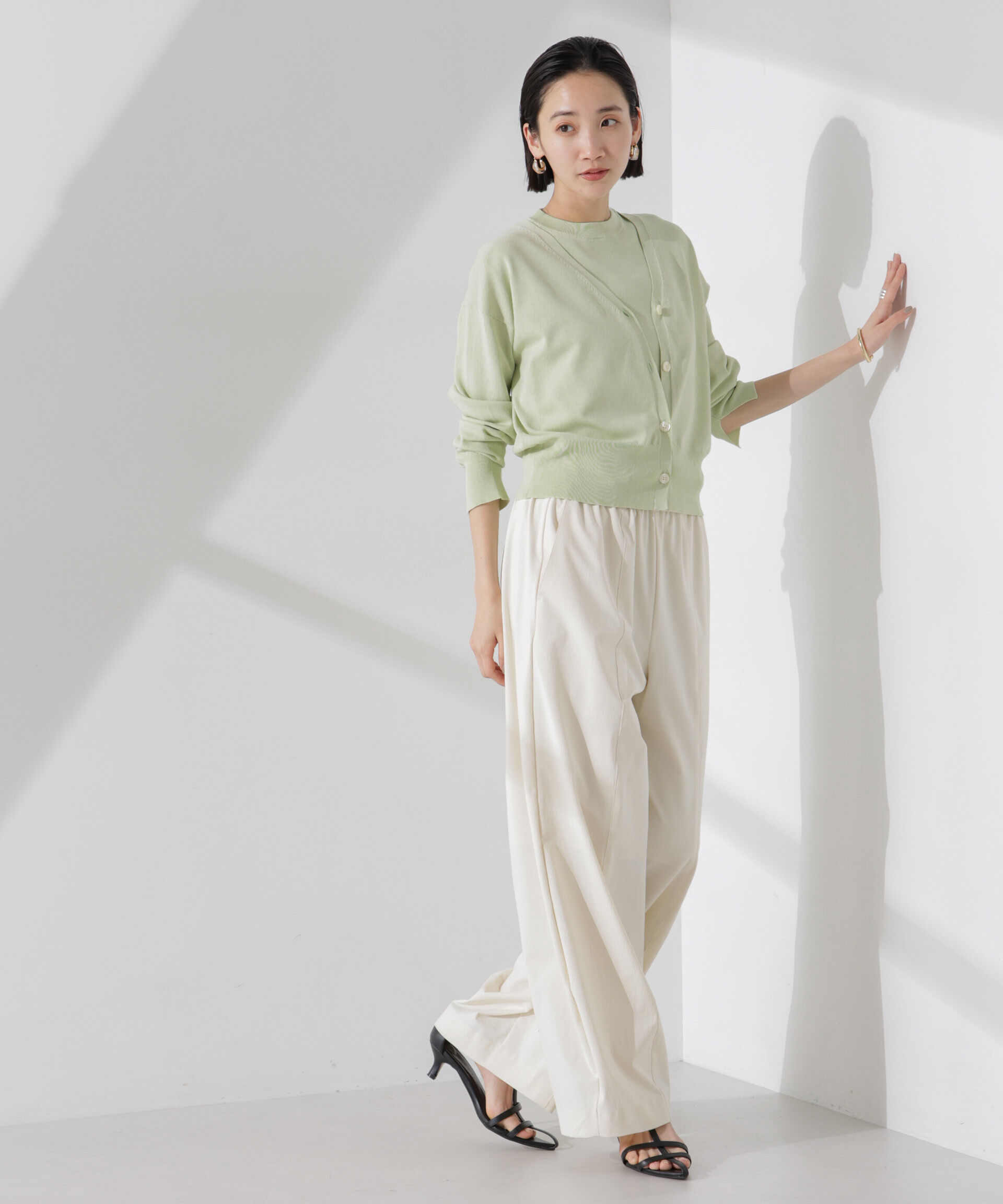 nano･universe「洗濯機洗い可UVカット接触冷感justVネックカーディガン」|ニット・セーター|