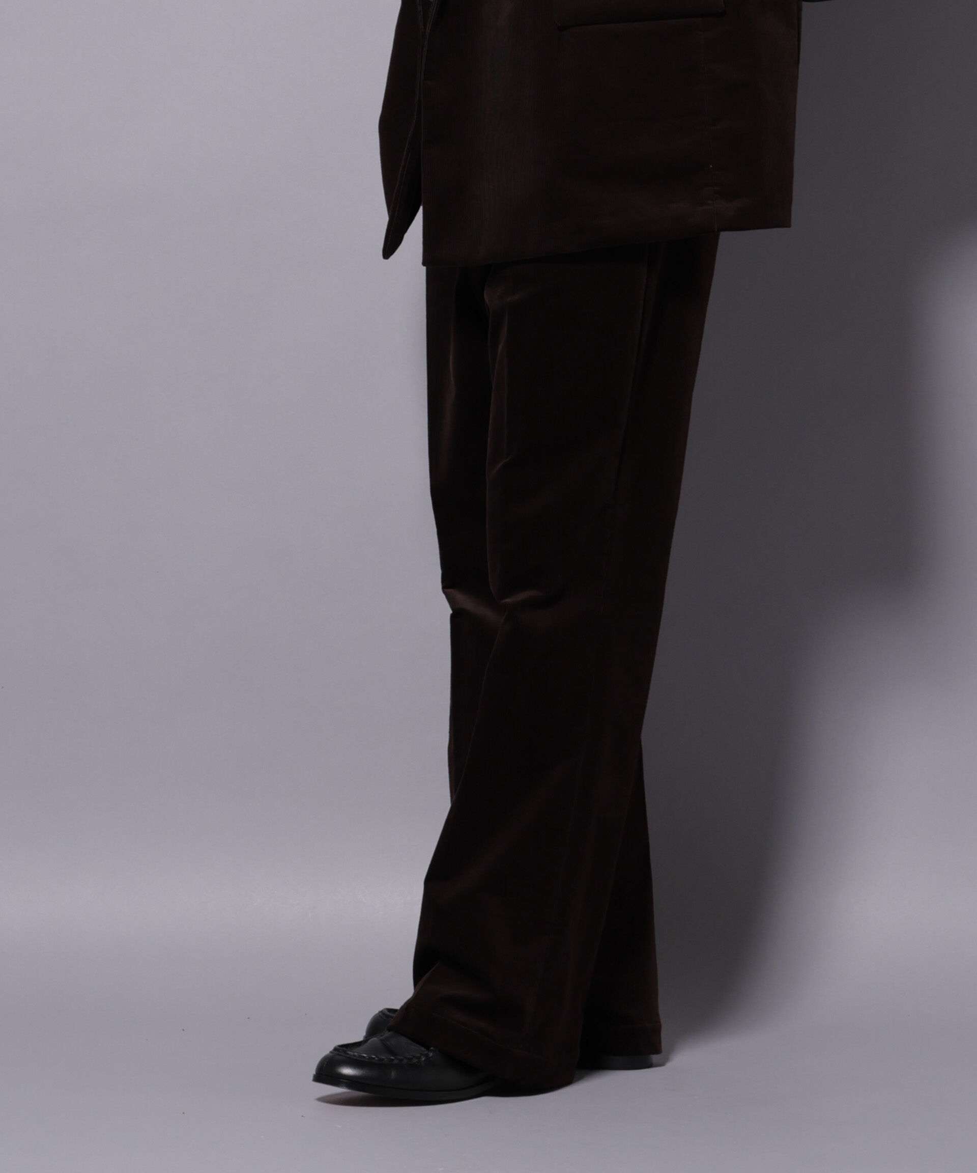 nano･universe「AIRコーデュロイ ライトフレアパンツ/STRETCH（セットアップ可）」|チノ|