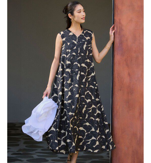 23区「【洗える】Ratti フラワーアートプリント ワンピース」|ワンピース|ﾌﾞﾗｯｸxﾍ