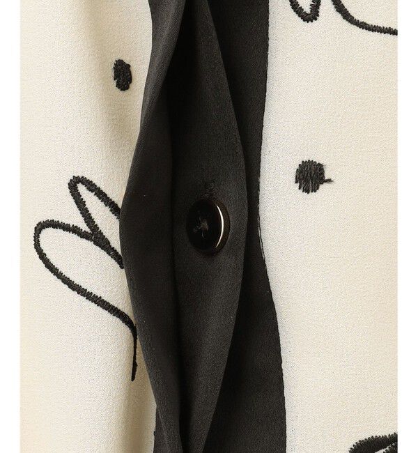  「モチーフ刺繍シャツワンピース」|ワンピース|