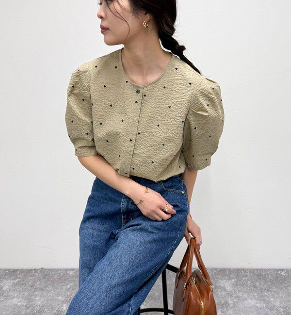 fredy emue「【WEB限定カラーあり】コットンリップルハート刺繍ブラウス」|シャツ・ブラウス|ベージュ系その他