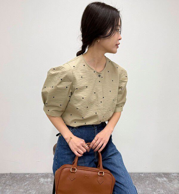 fredy emue「【WEB限定カラーあり】コットンリップルハート刺繍ブラウス」|シャツ・ブラウス|