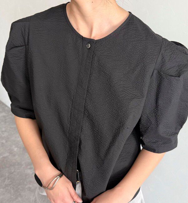 fredy emue「【WEB限定カラーあり】コットンリップルハート刺繍ブラウス」|シャツ・ブラウス|