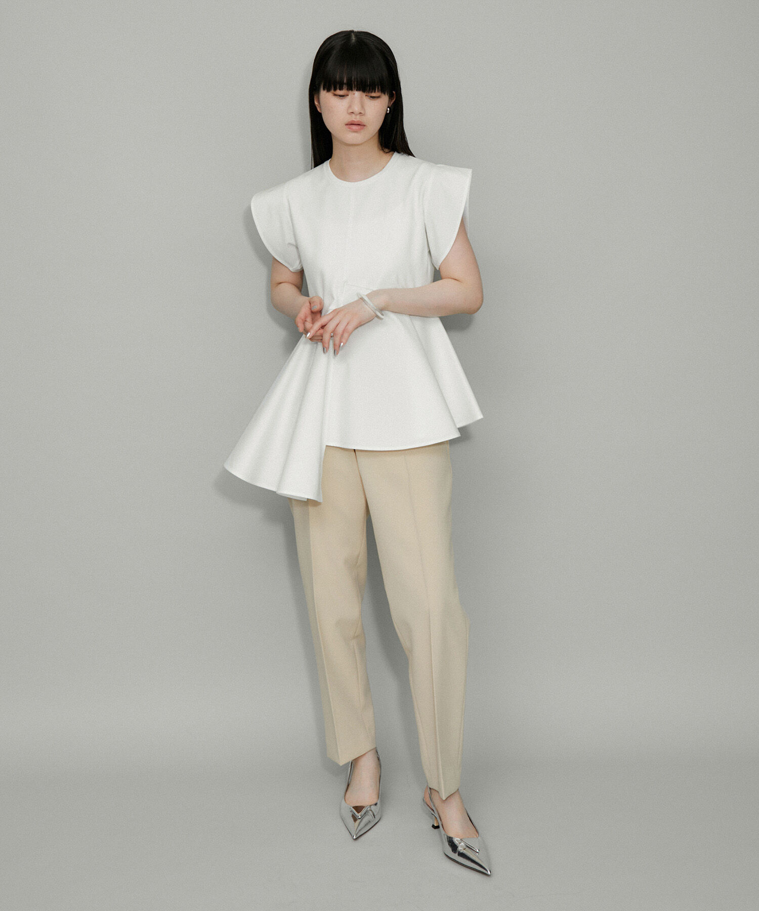 ADAM ET ROPE'「【再入荷・WEB限定・洗える】フリルペプラムカットソー」|Tシャツ・カットソー|