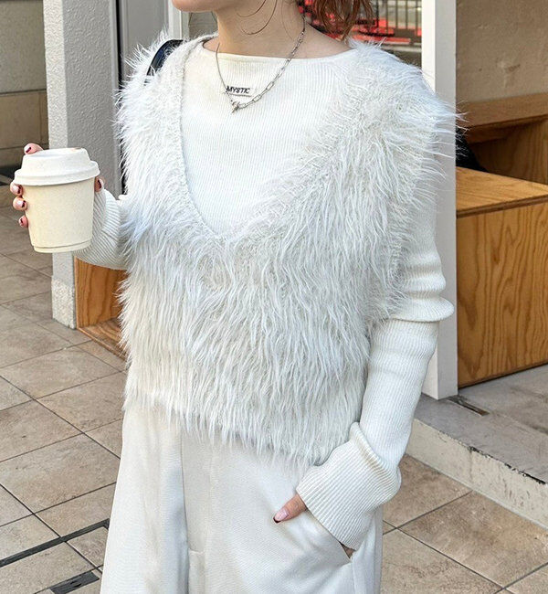  「ラメシャギーニットベスト」|ニット・セーター|