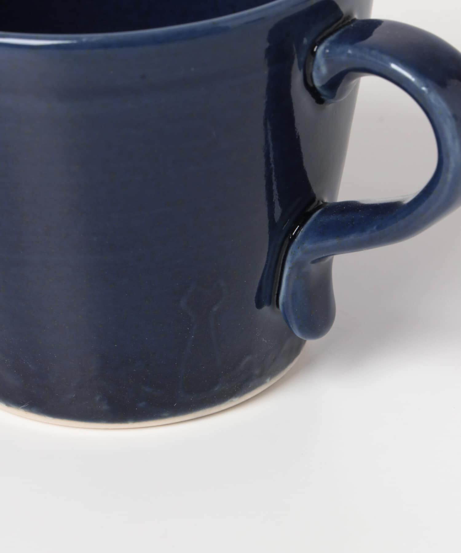 URBAN RESEARCH「花と風&times;URBAN RESEARCH　いっちん瑠璃釉長崎猫カップ」|食器・キッチングッズ|