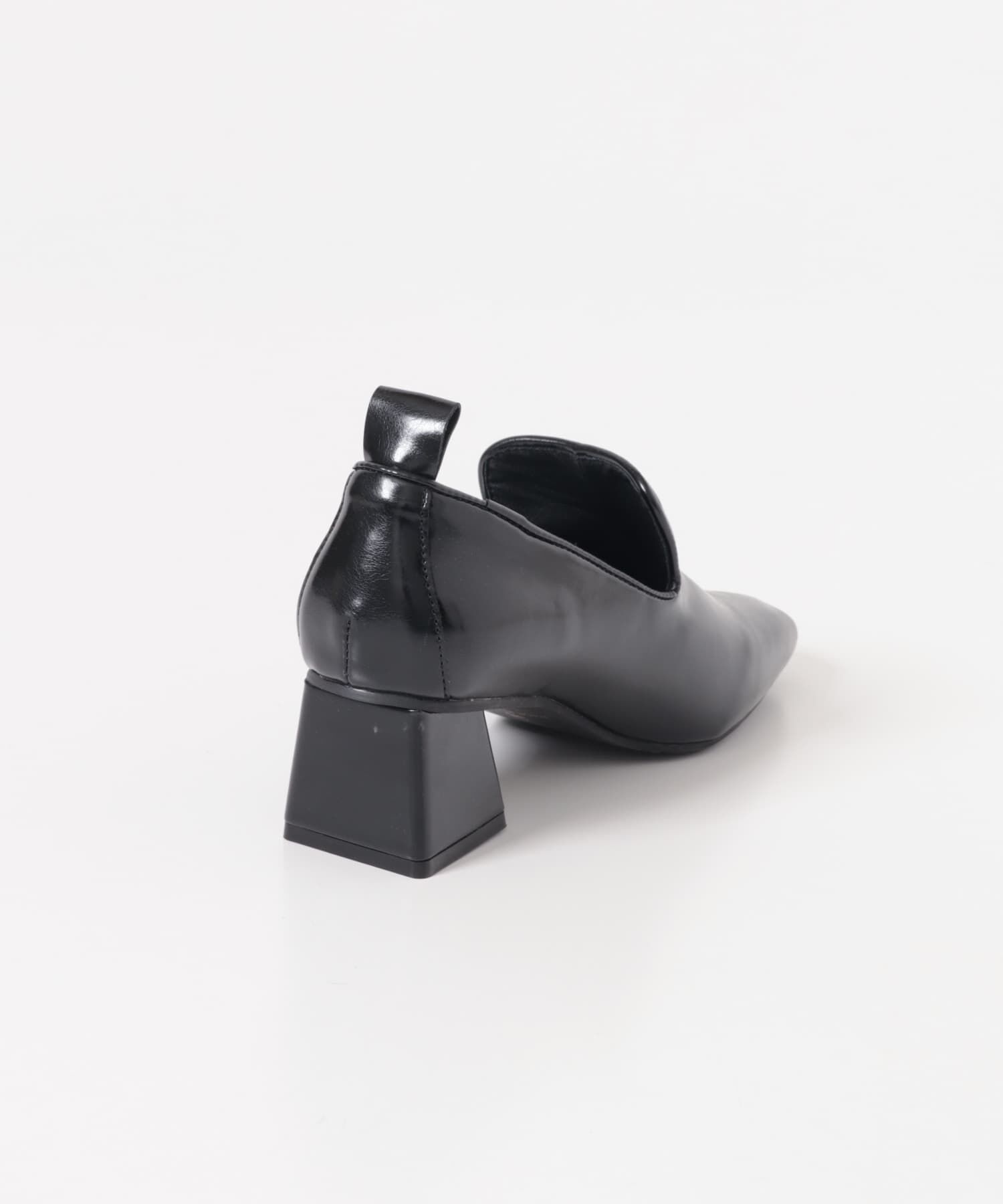  「セミスクエアトゥパンプス」|パンプス|