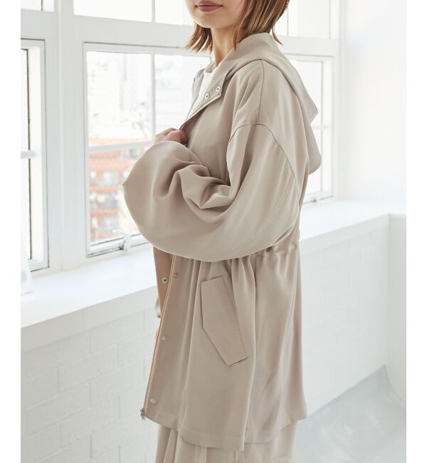 MAJESTICLEGON「ウエストきゅっとサテンブルゾン」|ブルゾン・スタジャン|