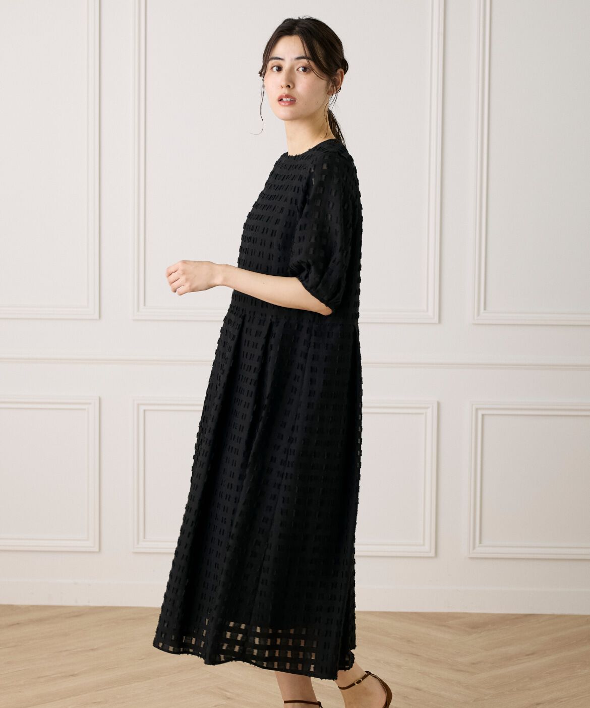 7-IDconcept.「《大きいサイズ》パフスリーブジャカードワンピース」|その他|
