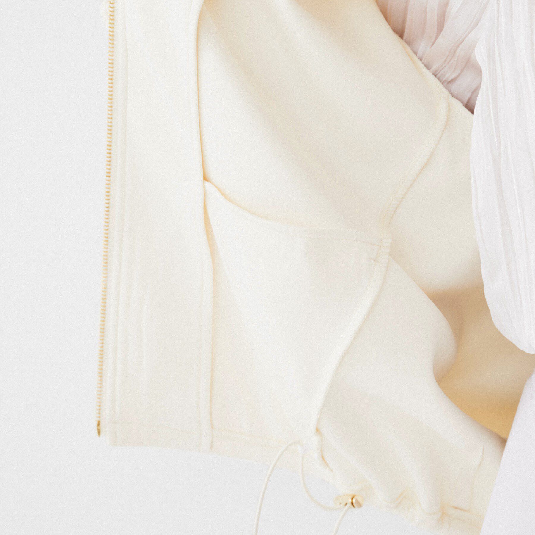 UNTITLED「【洗える/春の軽羽織り】ダンボール ノーカラーブルゾン」|ブルゾン・スタジャン|