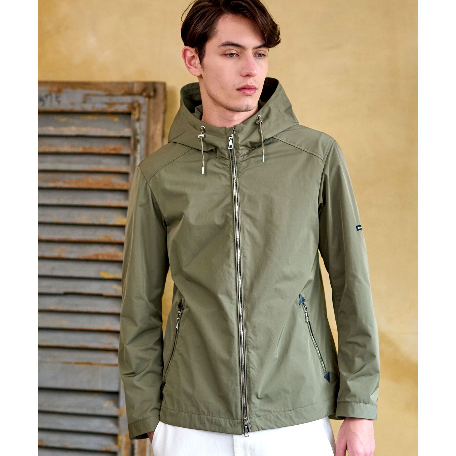 DRESSTERIOR「LIMONTA ハイスペックパーカ」|ブルゾン・スタジャン|オリーブグリーン(0