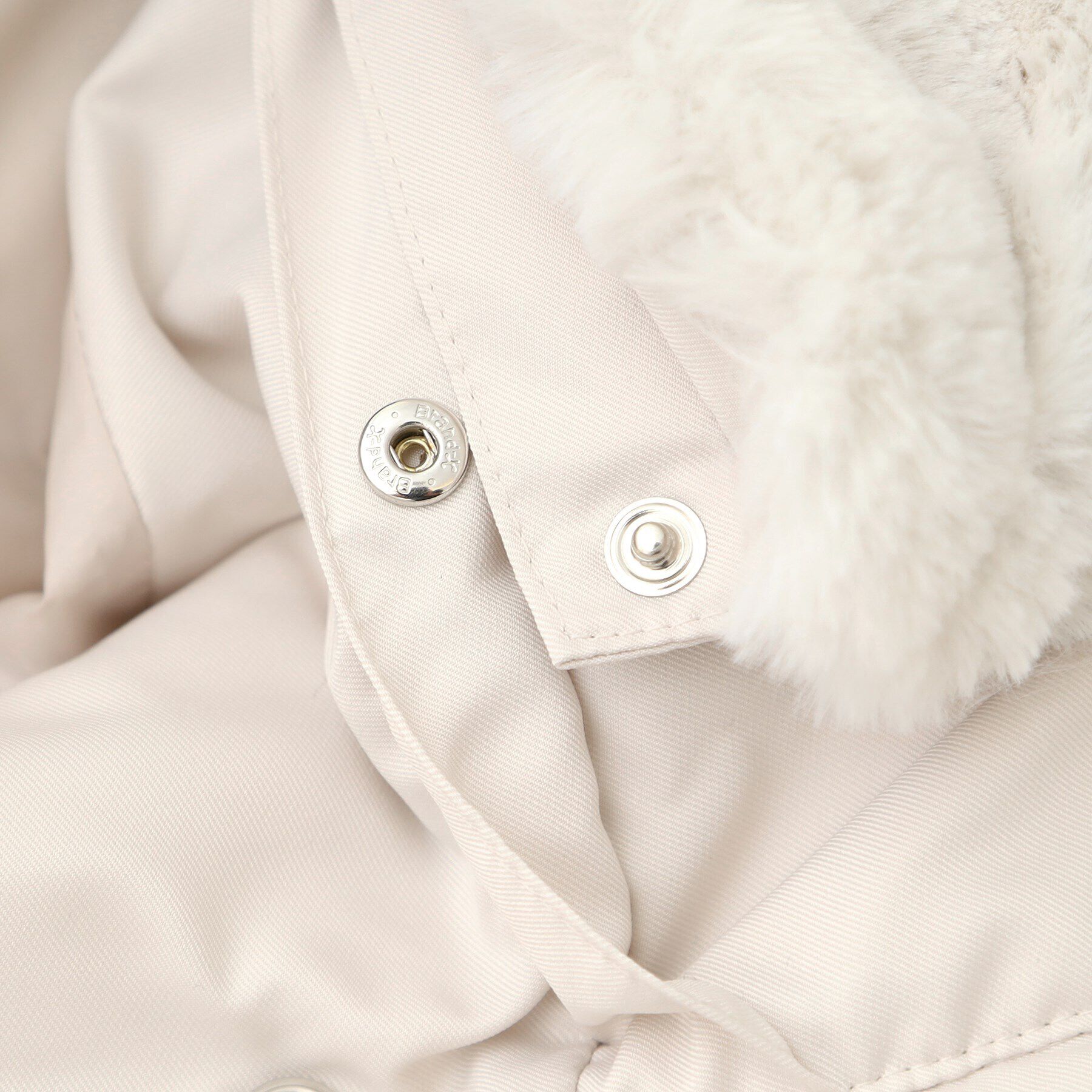 INDIVI「【リニューアル！／マルチWAY／フォックスファー／ショート丈】リサイクルダウンコート」|ダウン|