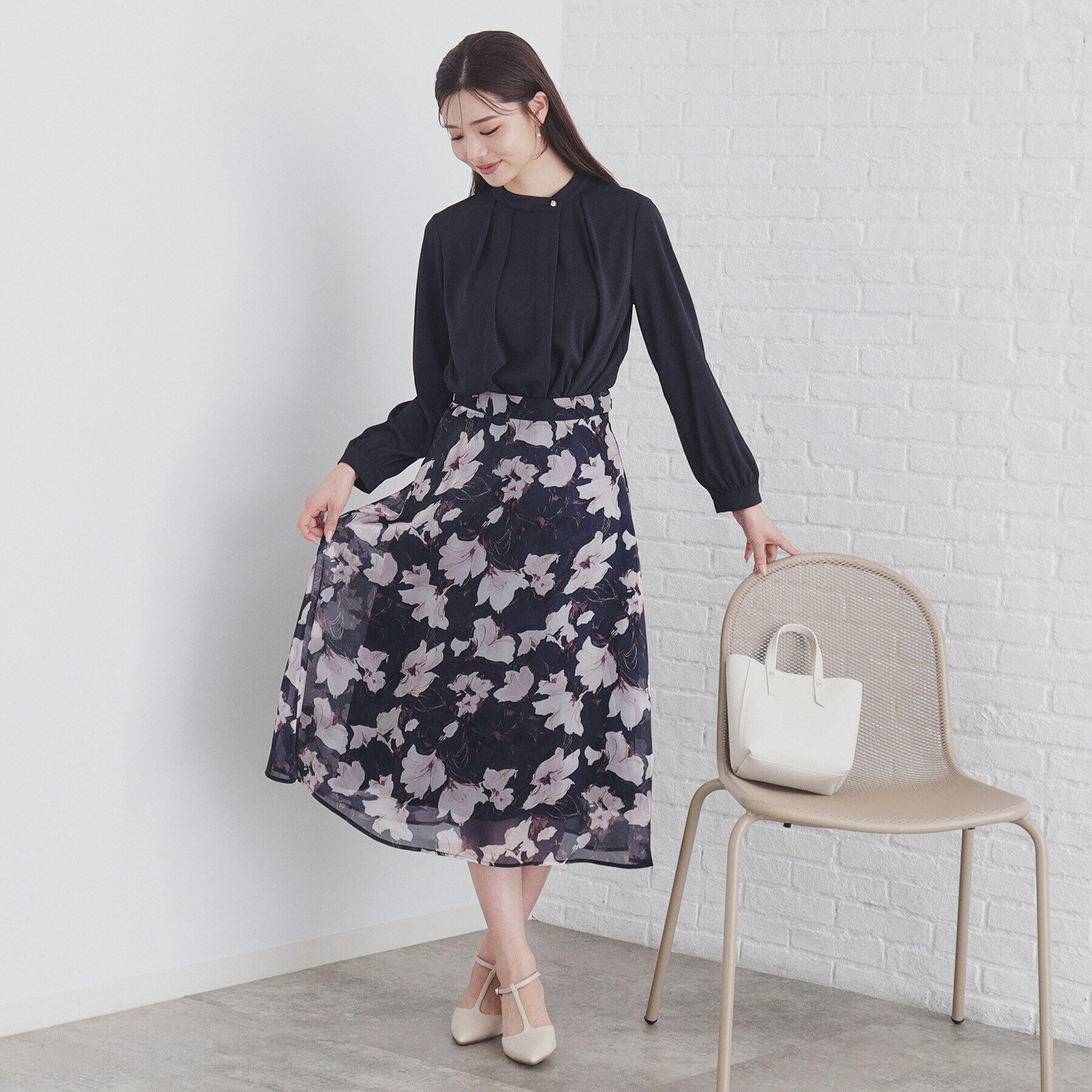 index「オーガンジーフラワーフレアスカート【洗濯機洗い可/イージーアイロン】」|スカート|