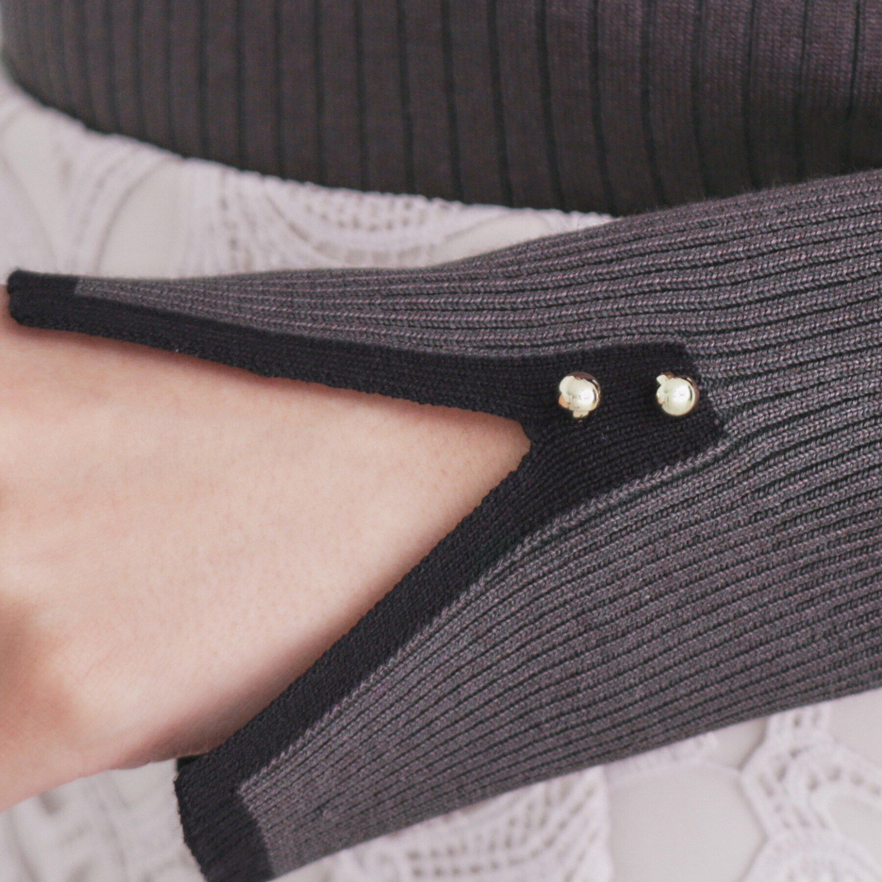 index「スリットスリーブバイカラーリブニット【洗濯機洗い可】」|ニット・セーター|