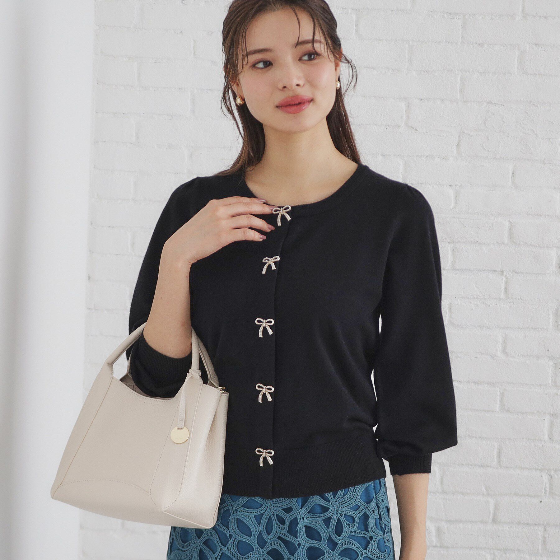 index「リボンパール調ビジューカーディガン【洗える】」|カーディガン|