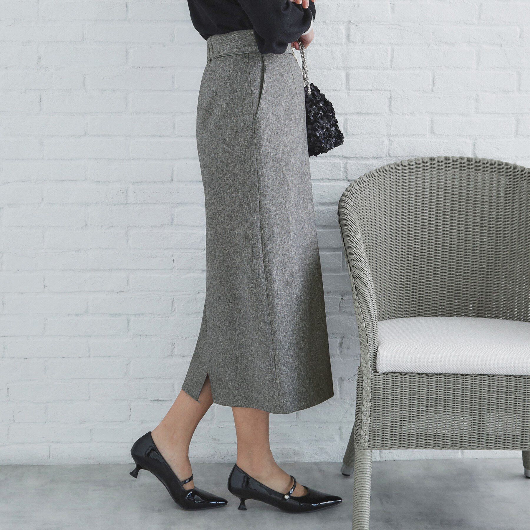 index「千鳥フロッキードットタイトスカート【洗濯機洗い可】」|スカート|グレー(012)