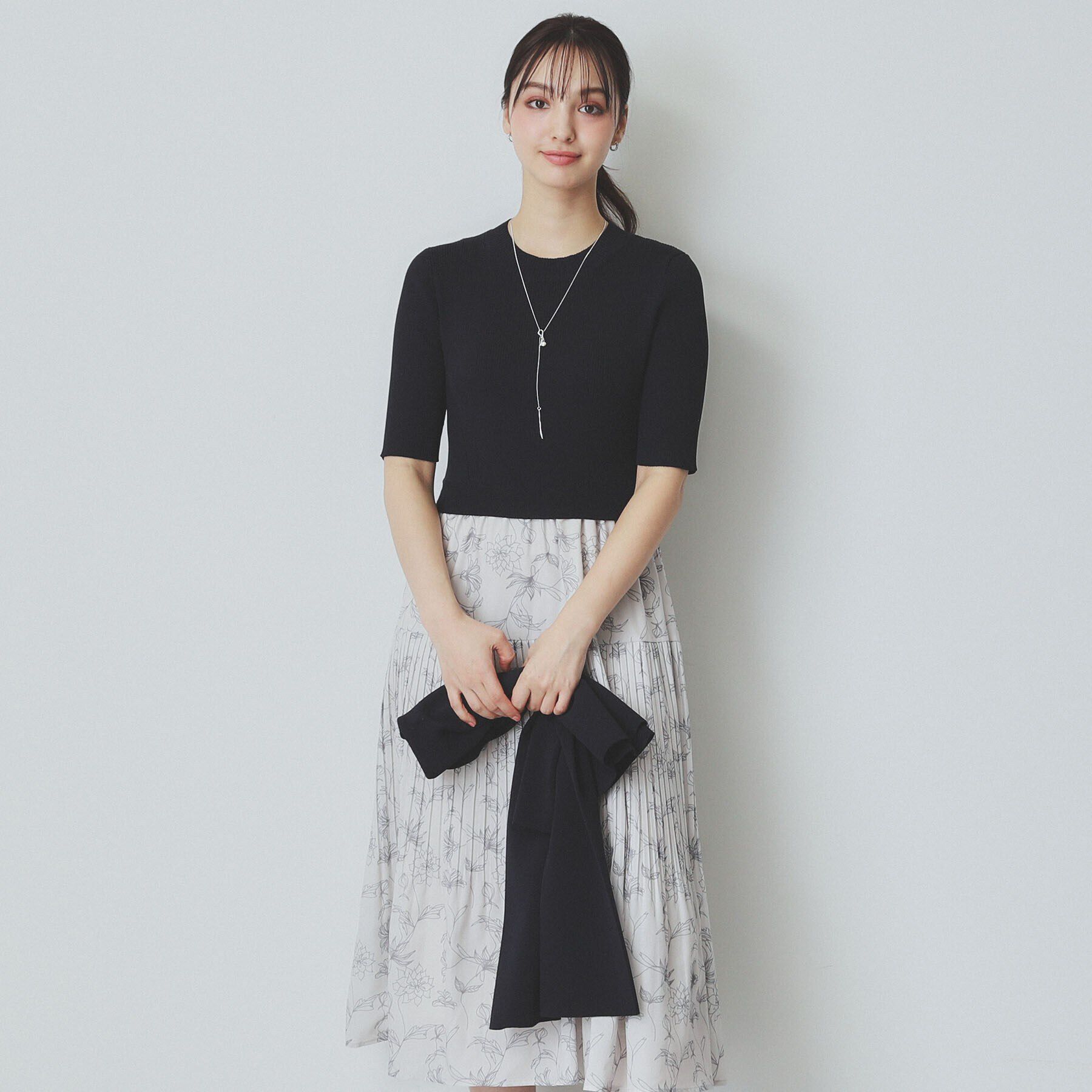 index「《ツインセット》カーディガン&times;ニットドッキングワンピース【洗濯機洗い可】」|スーツ|