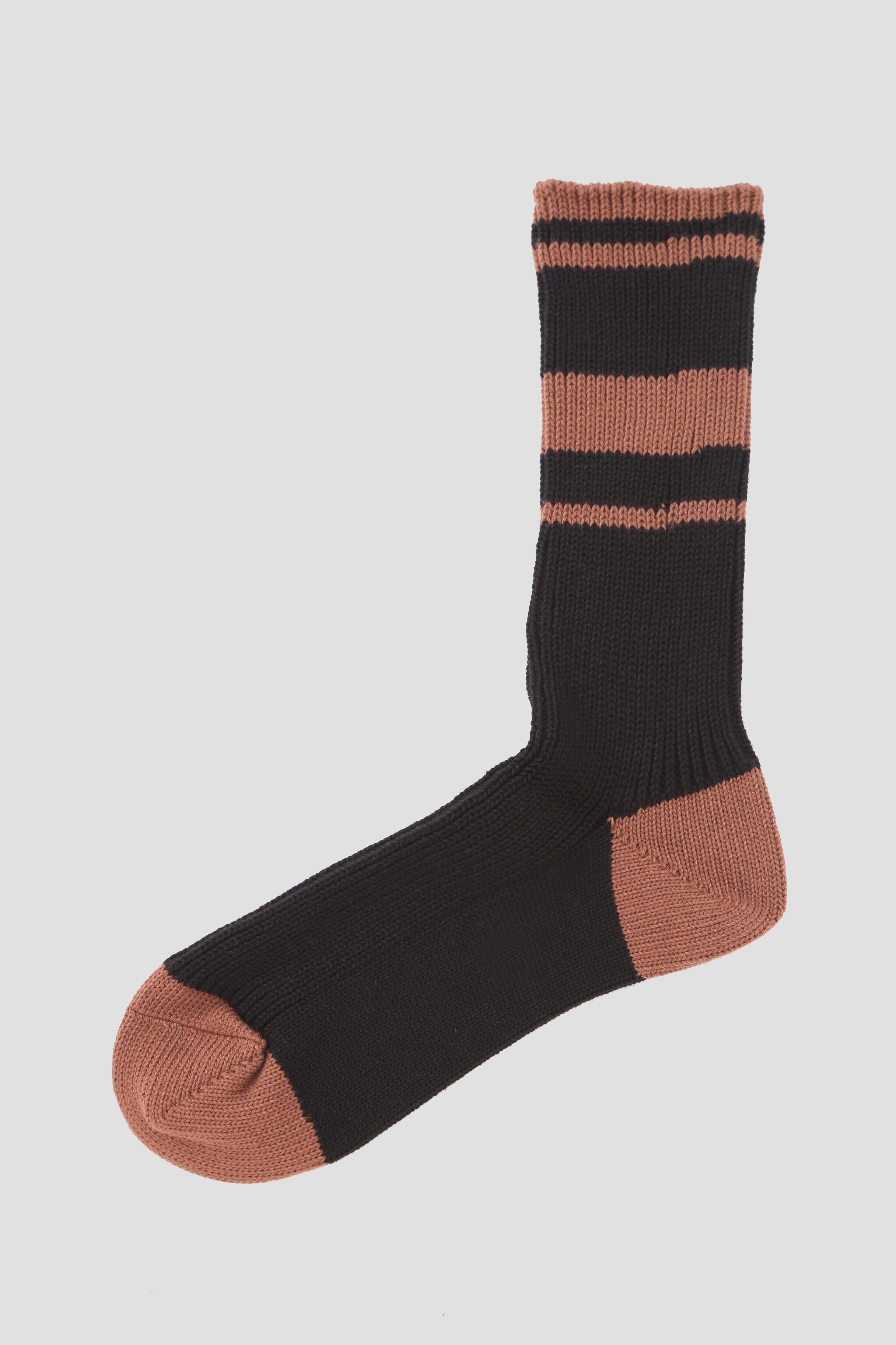MHL.「ODD STRIPE SOCKS」|ソックス|BLACK