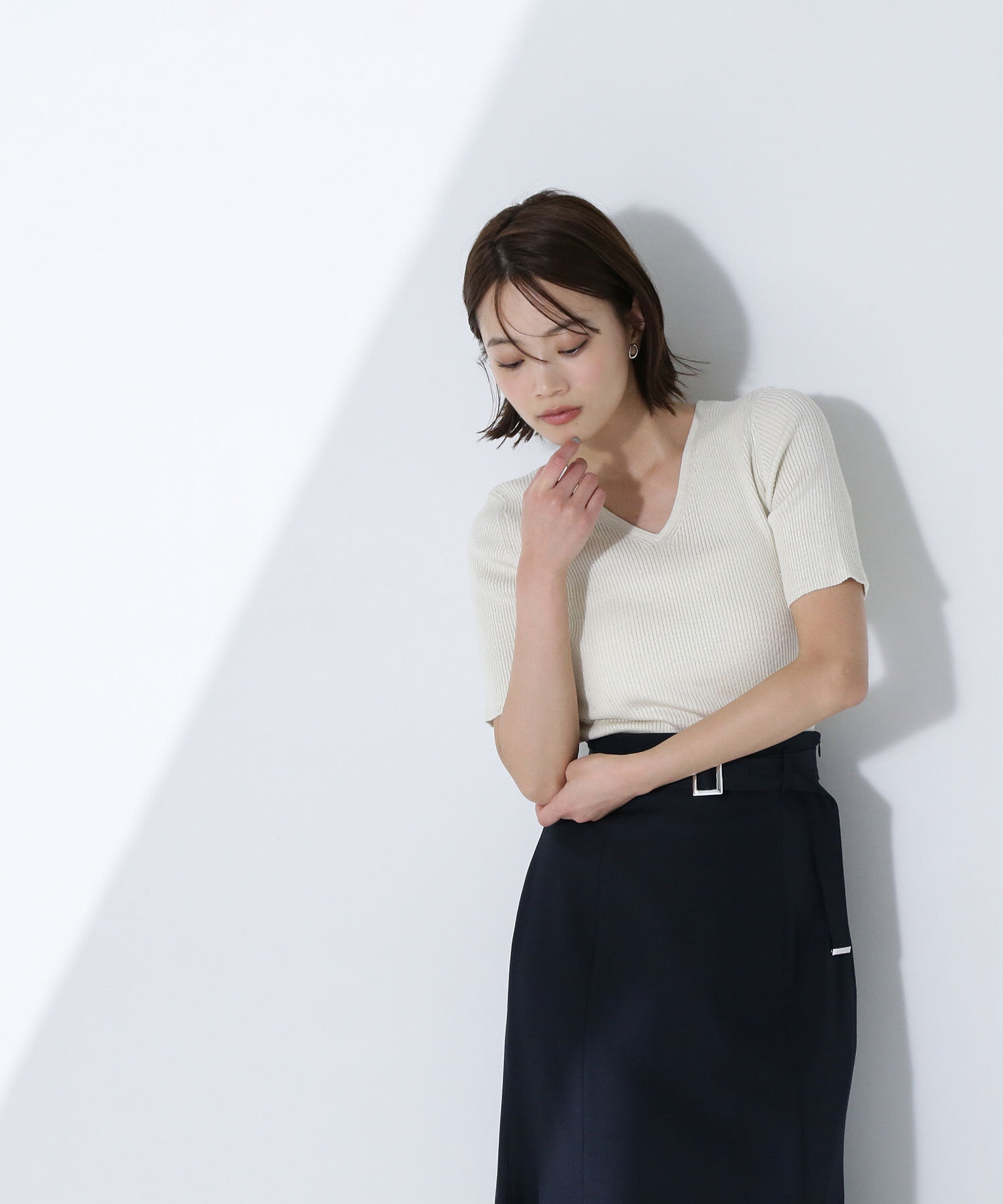  「Vネックスパンコールニット」|ニット・セーター|