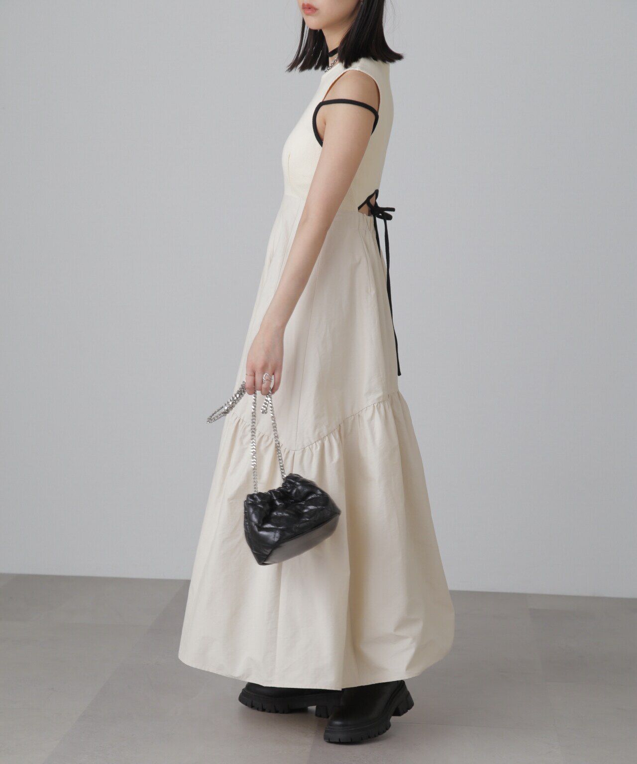  「ドッキングアウトカットフレアワンピース」|ワンピース|