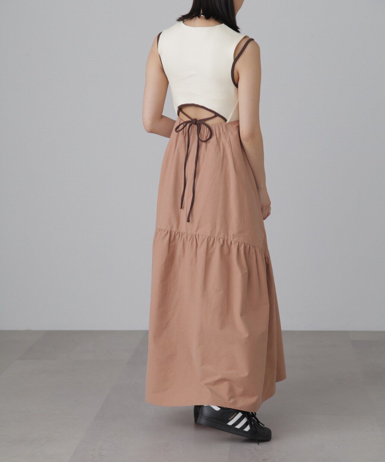  「ドッキングアウトカットフレアワンピース」|ワンピース|