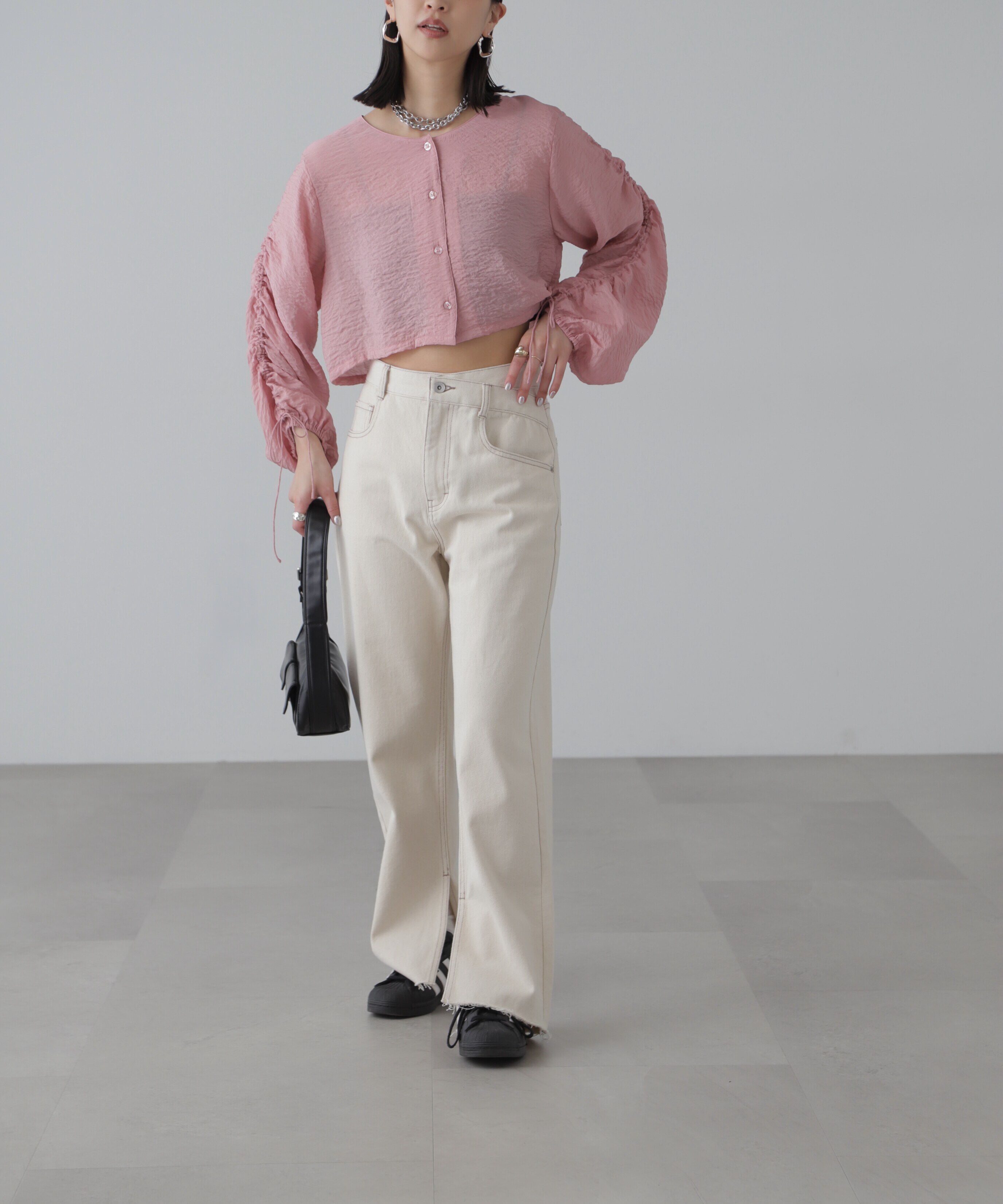  「［グレーカラーWEB限定］袖ドロストギャザーボレロ」|シャツ・ブラウス|