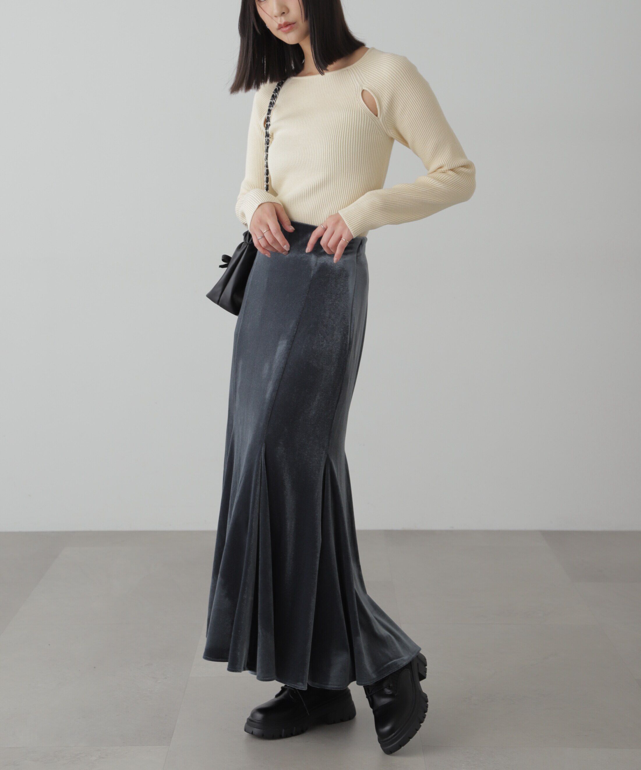  「クルーネックカッティングニット」|ニット・セーター|