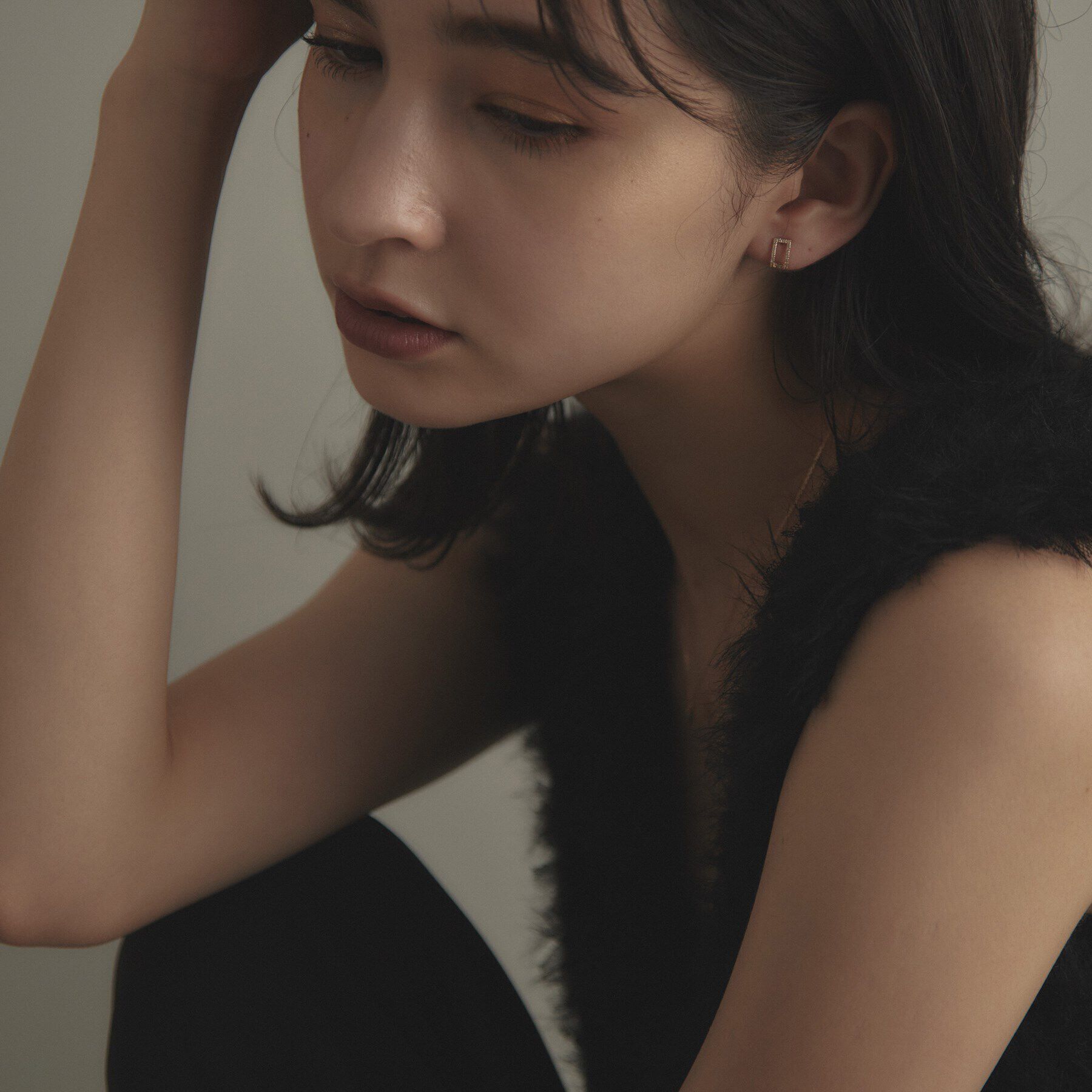 COCOSHNIK「K10ダイヤモンド スクエアシェイプ スタッドピアス」|ピアス|