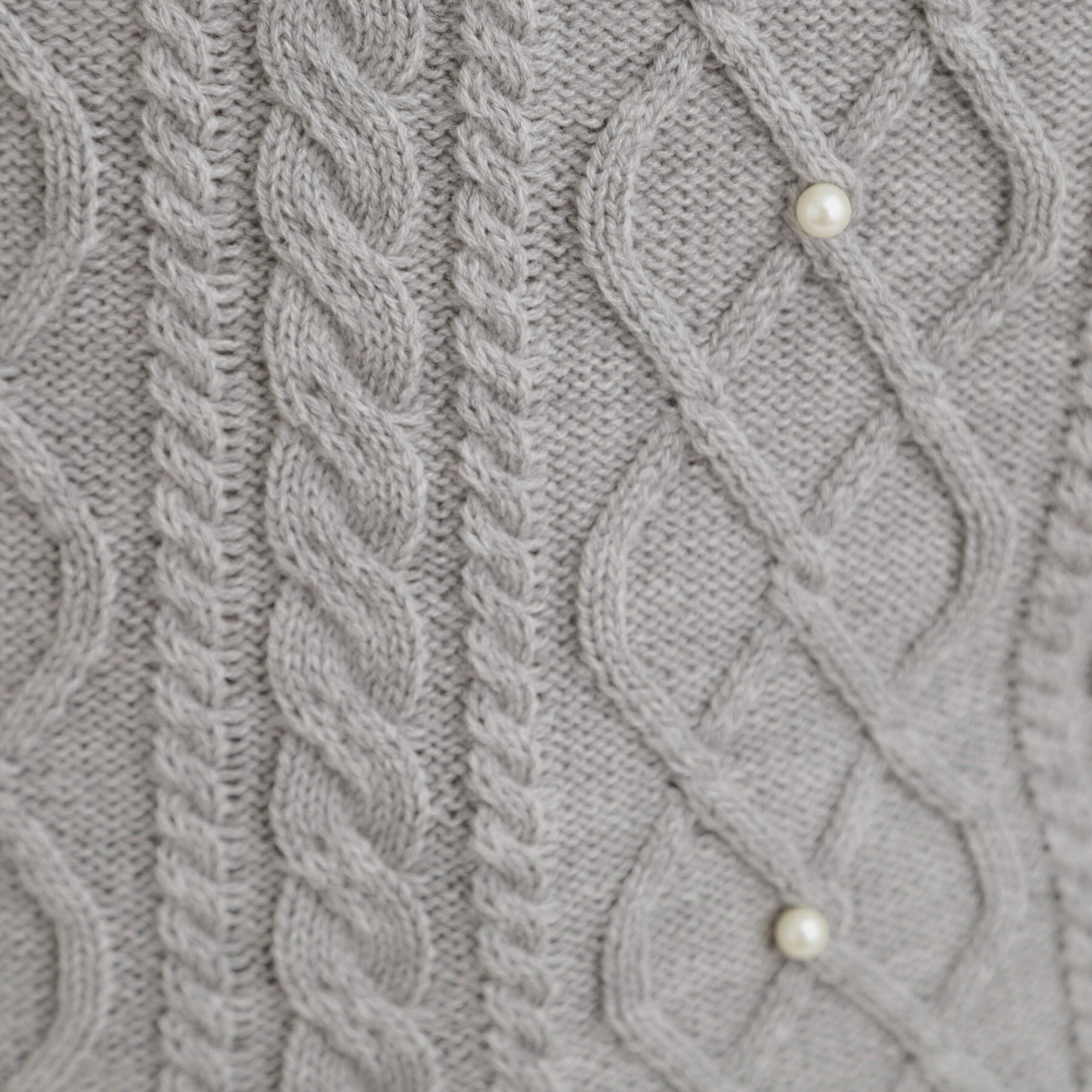 SHOO･LA･RUE「フェイクパールで上品見え ケーブルパール調ニット」|ニット・セーター|