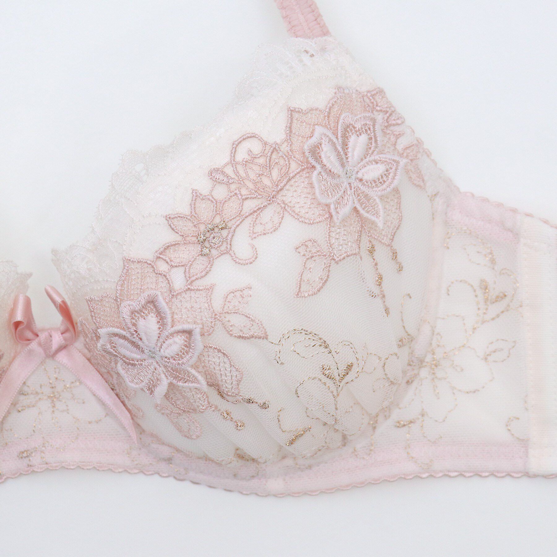 Risa Magli「マデリン ブラジャー（B-D）＜サイドシェイプ＞」|インナー|