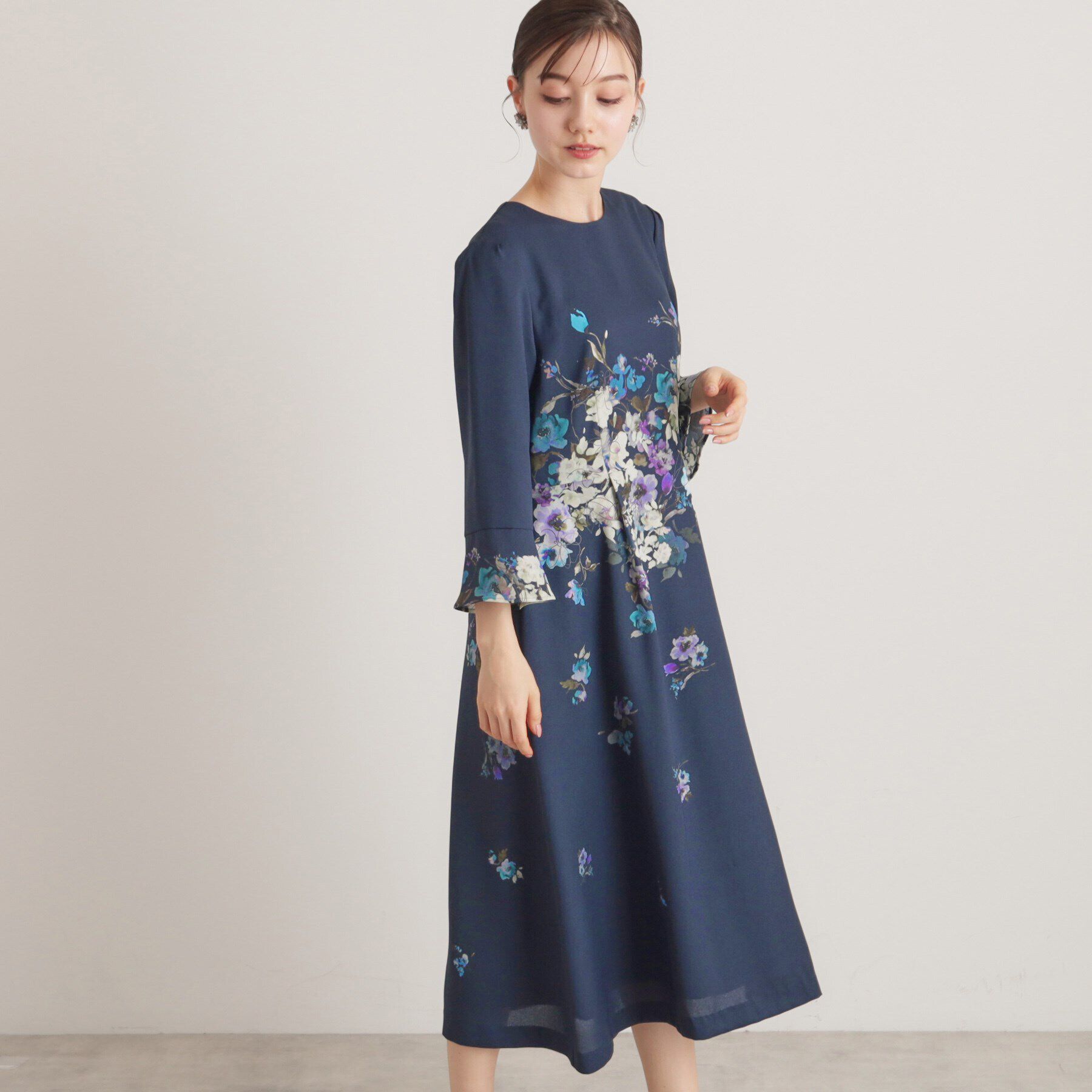 SunaUna「【着るだけでスタイルアップ／&yours project】パネルプリントワンピース」|ワンピース|