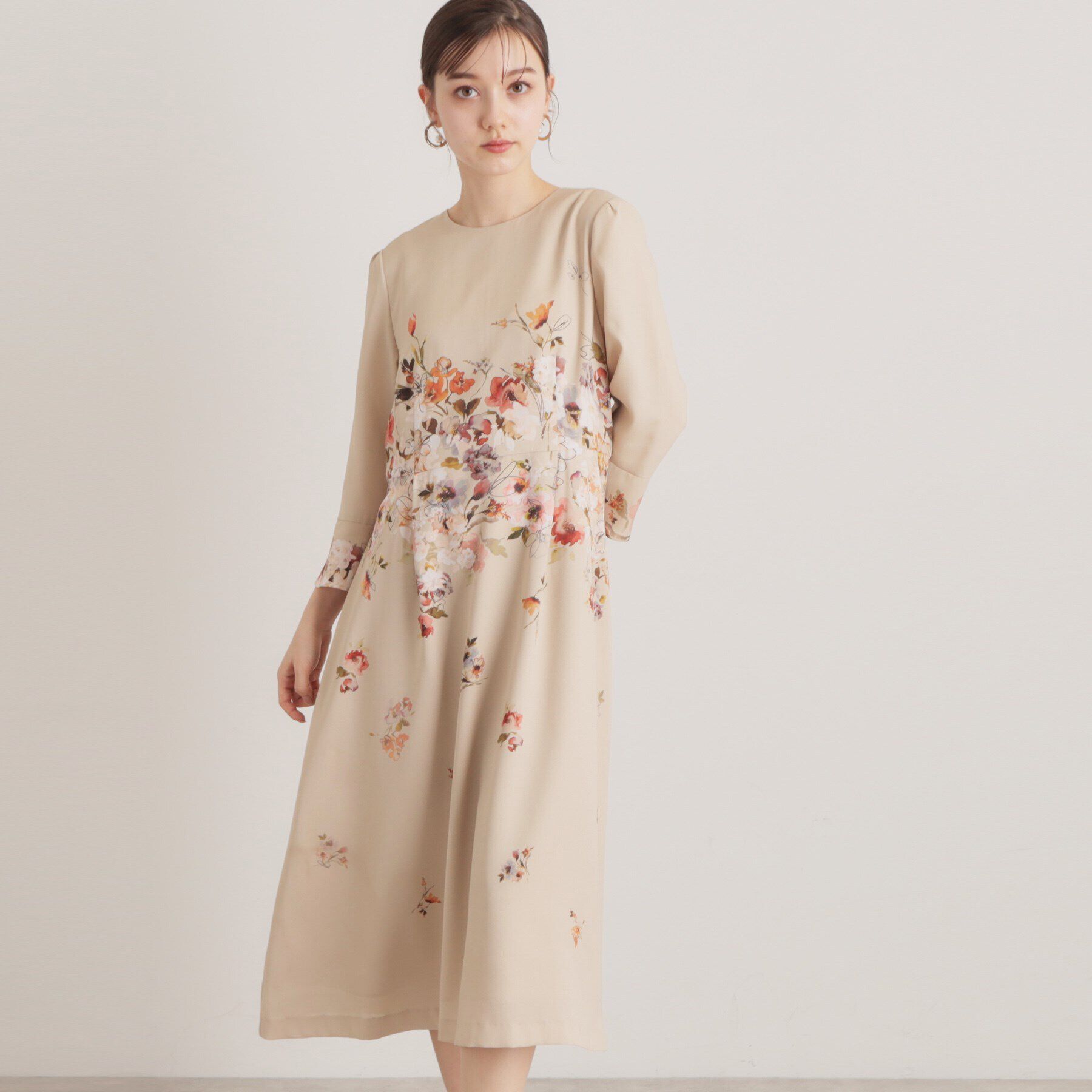 SunaUna「【着るだけでスタイルアップ／&yours project】パネルプリントワンピース」|ワンピース|ライトベージュ(15