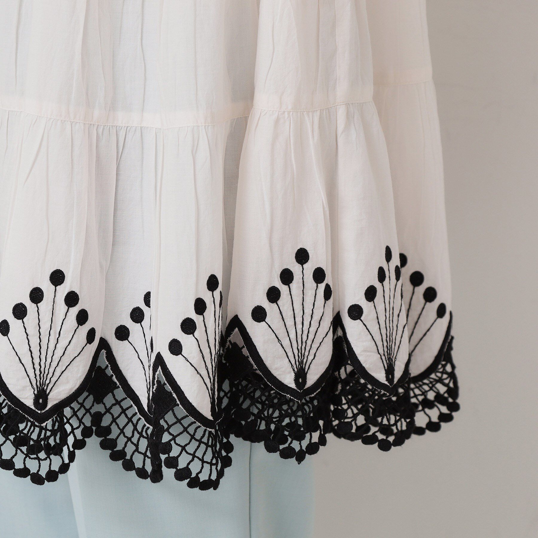 SunaUna「【裾スカラ刺繍／綿ボイル】ティアードブラウス」|シャツ・ブラウス|