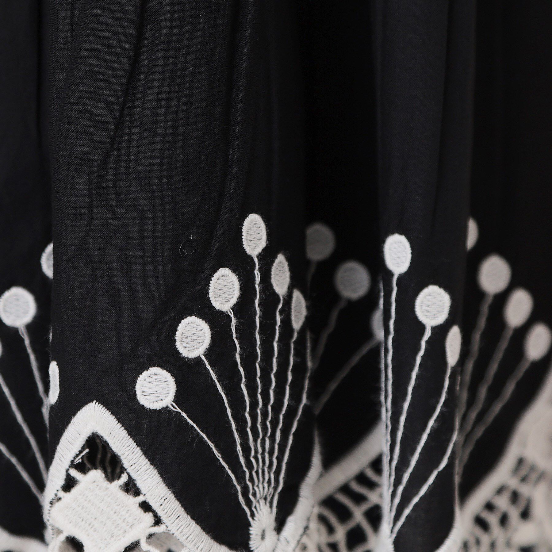 SunaUna「【裾スカラ刺繍／綿ボイル】ティアードブラウス」|シャツ・ブラウス|