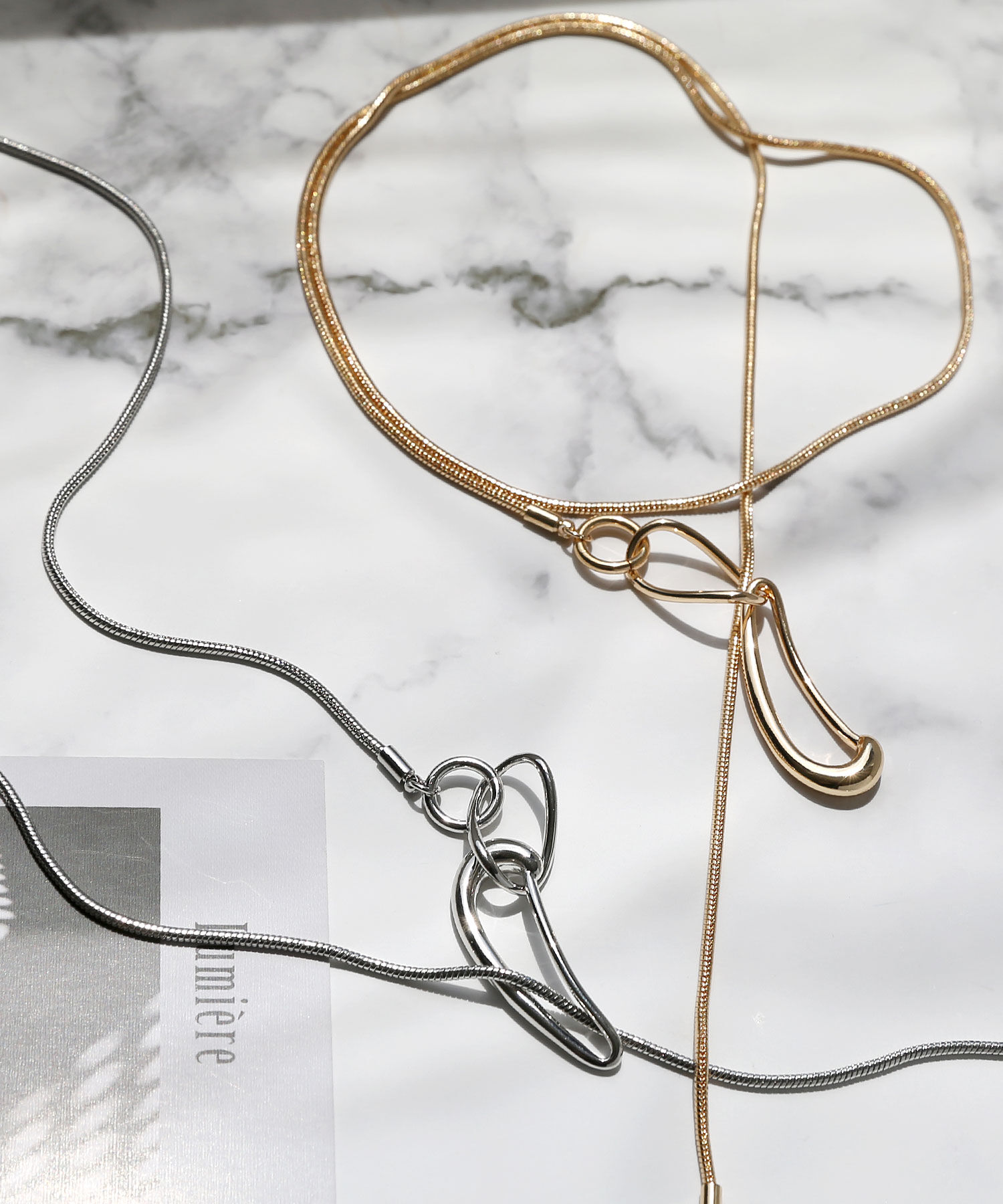 colleca la「Yラインロングチェーンネックレス/ラリエット」|ネックレス|