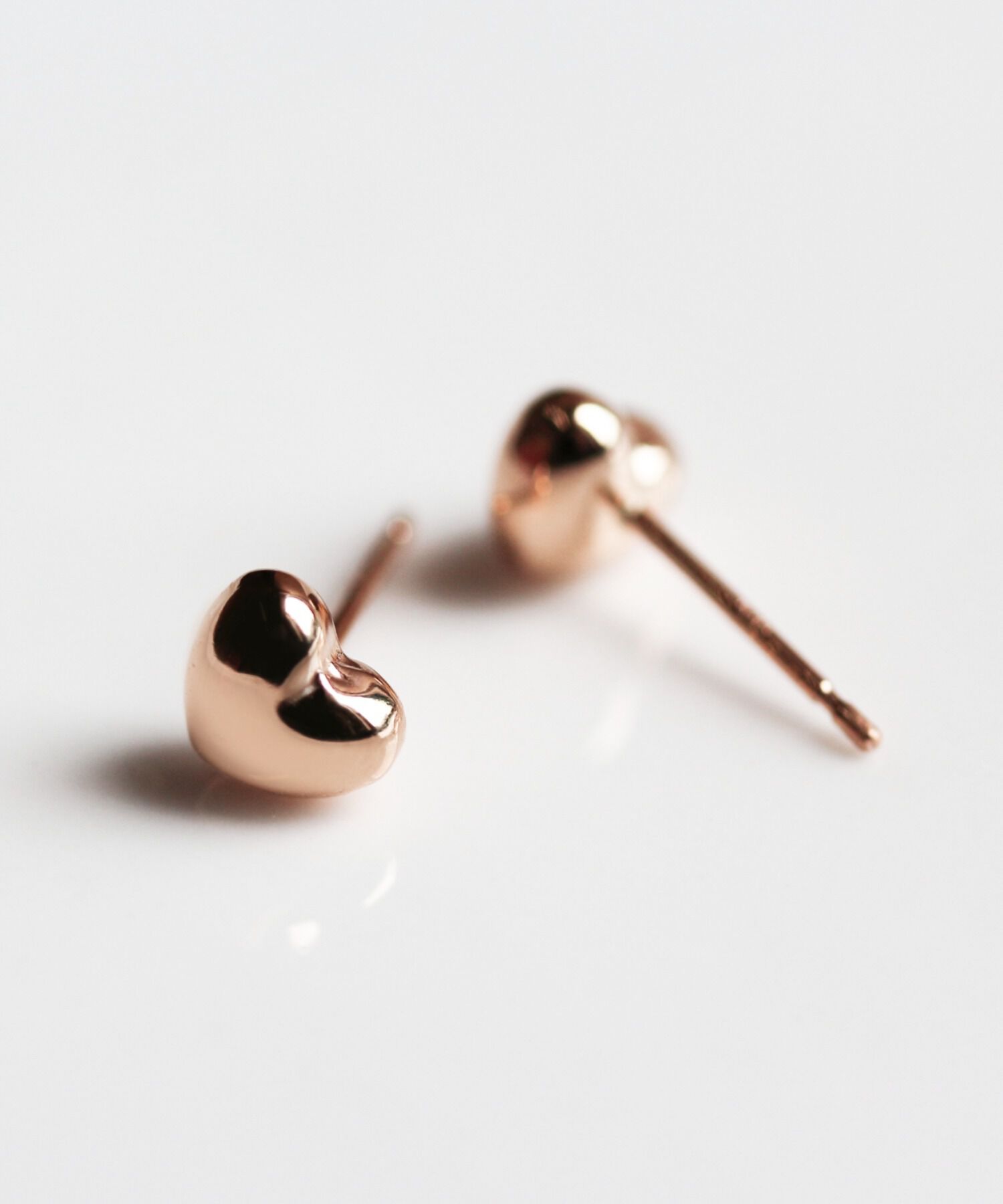  「ゴールド ハート ピアス  | K18YG/PG 〈5mm〉」|ピアス|