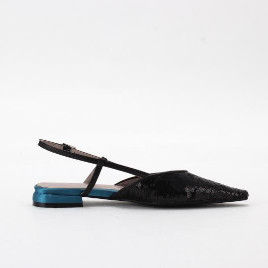 銀座かねまつ「AP255061OTHSTEBLK 【PREMIERE PORTE】 バックベルトパンプス」|パンプス|