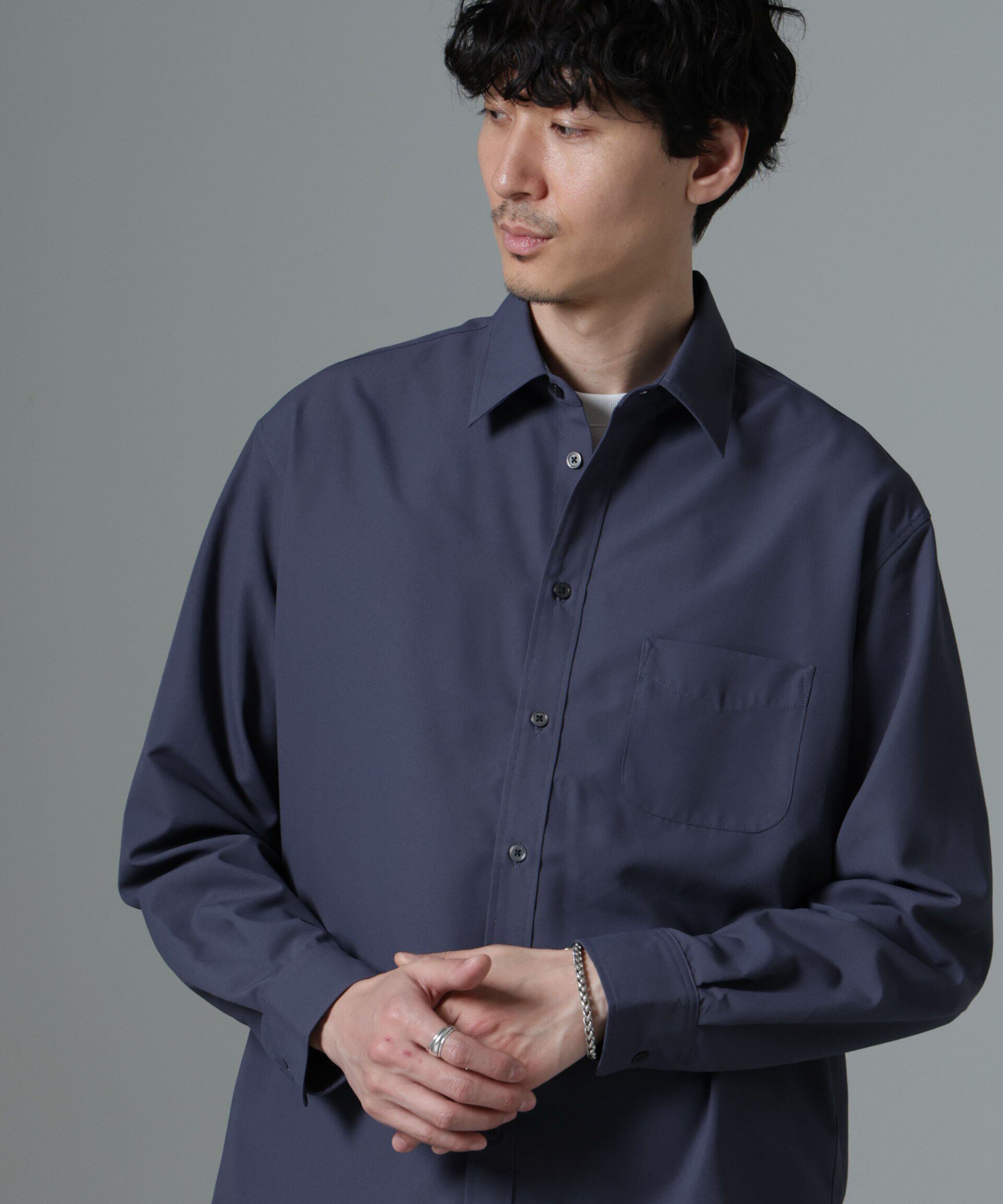 nano･universe「AMATA コットンタッチレギュラーカラーシャツ」|シャツ・ブラウス|チャコール3