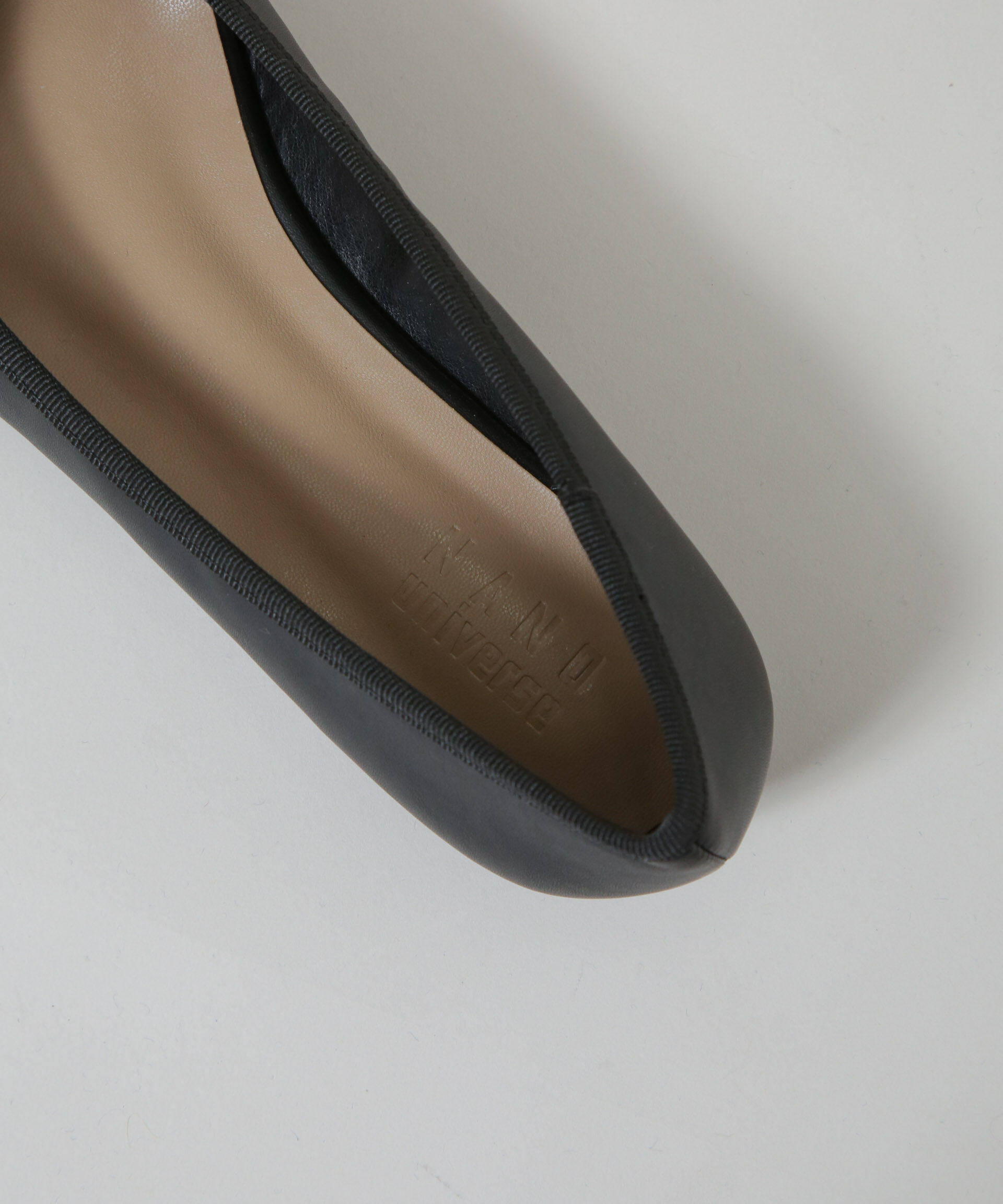 nano･universe「ポインテッドトゥリボンフラットパンプス」|ビジネス・ドレスシューズ|