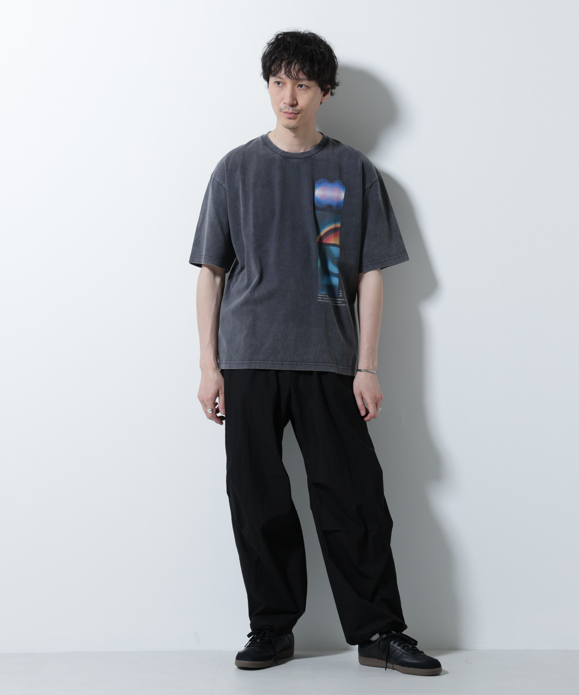 nano･universe「「A-C-Z」ピグメントグラフィックTシャツ 半袖」|Tシャツ・カットソー|