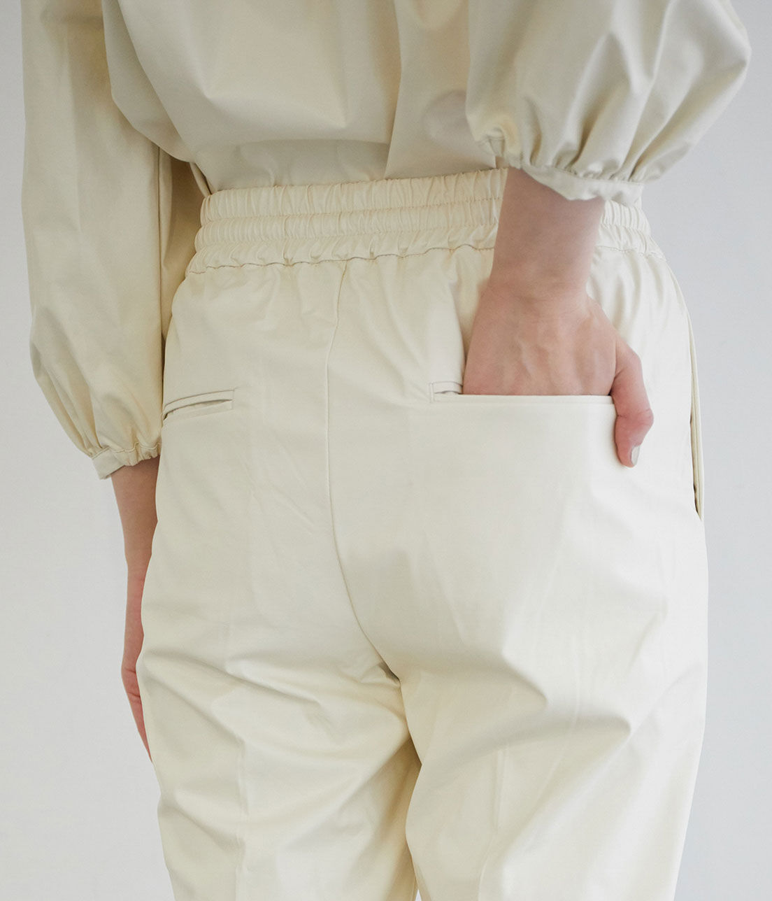 VIS「【ヴィーガンエコレザー】ウエストイージーテーパードパンツ」|その他|