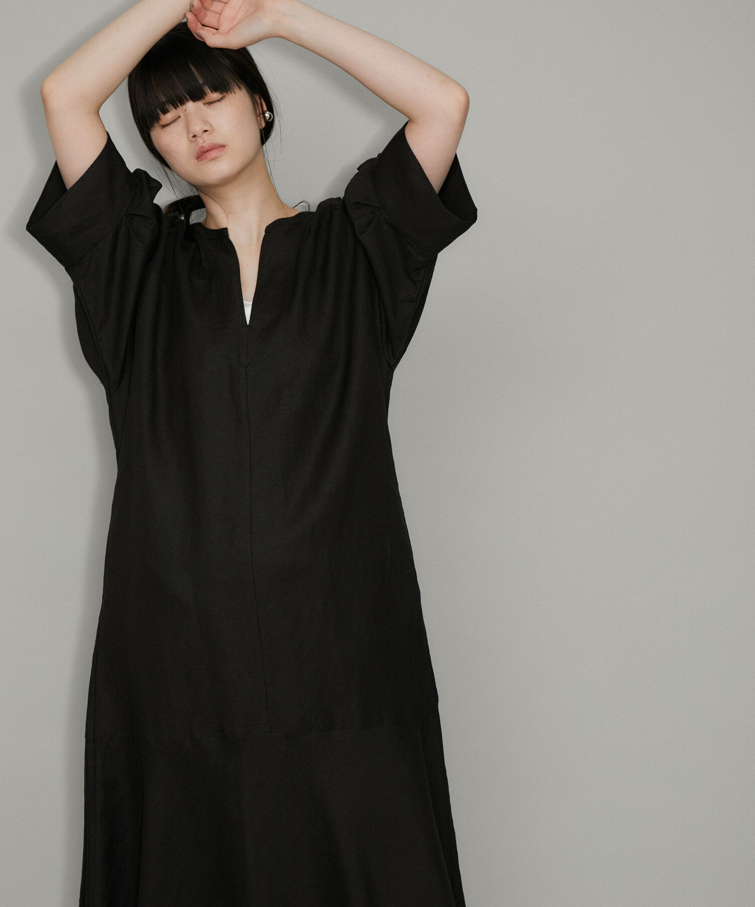 ADAM ET ROPE'「【WEB限定・追加】リネンボリュームスリーブワンピース」|ワンピース|