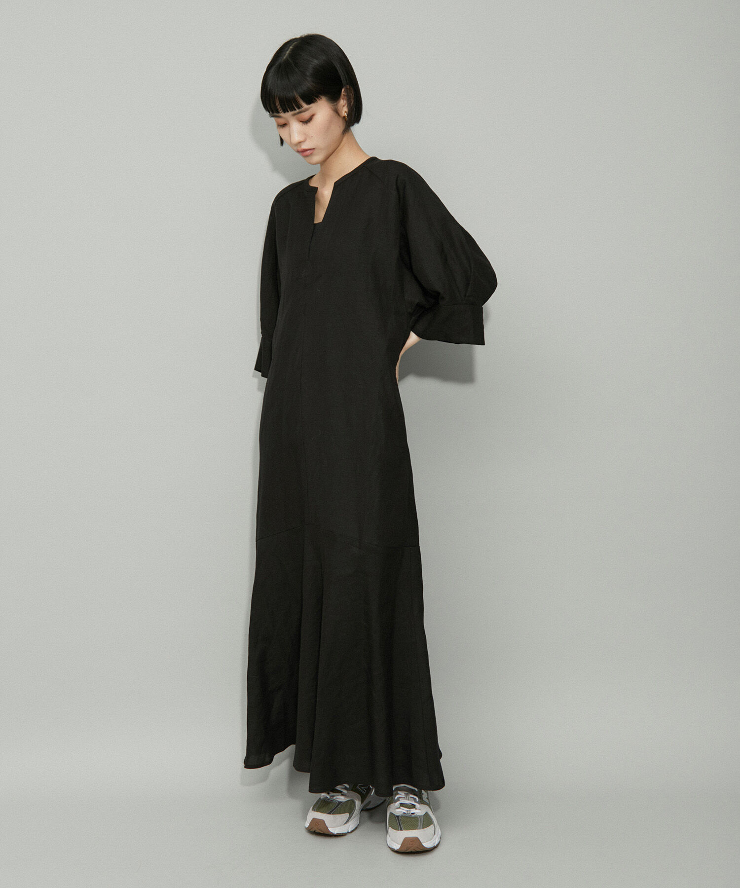 ADAM ET ROPE'「【WEB限定・追加】リネンボリュームスリーブワンピース」|ワンピース|