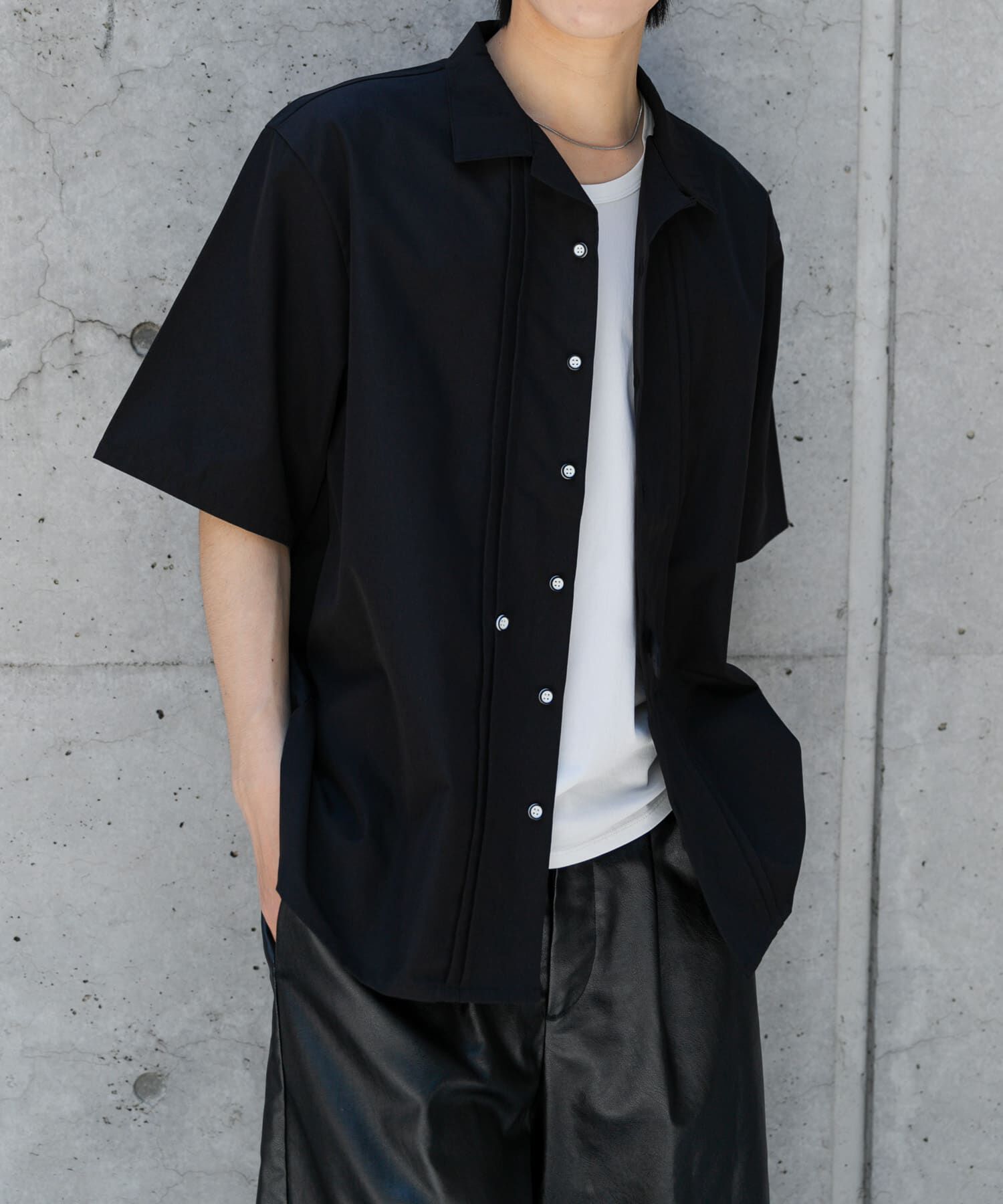 SENSE OF PLACE by URBAN RESEARCH「デザインオープンカラーショートスリーブシャツ」|シャツ・ブラウス|ブラック