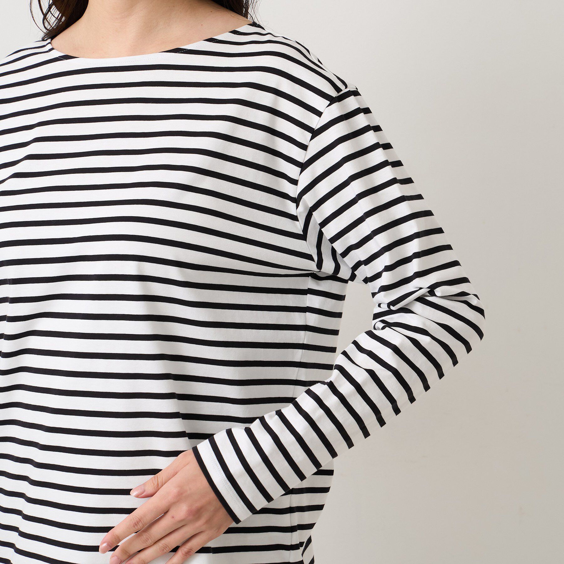 UNTITLED「【洗える/ロンTシャツ】ラウンドテールジャージプルオーバー」|Tシャツ・カットソー|