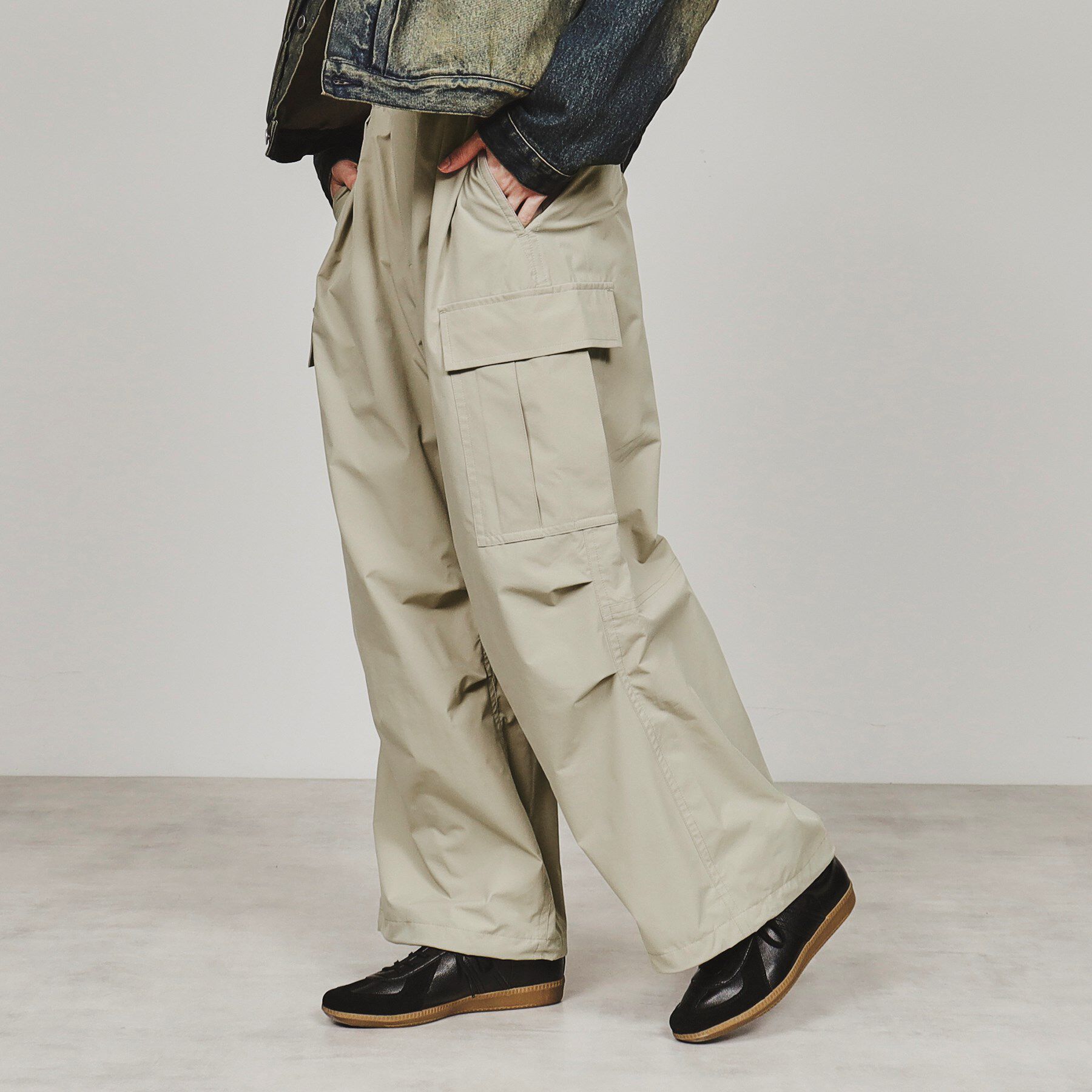 tk.TAKEO KIKUCHI「ワイドテックカーゴパンツ」|その他|ライトベージュ(05