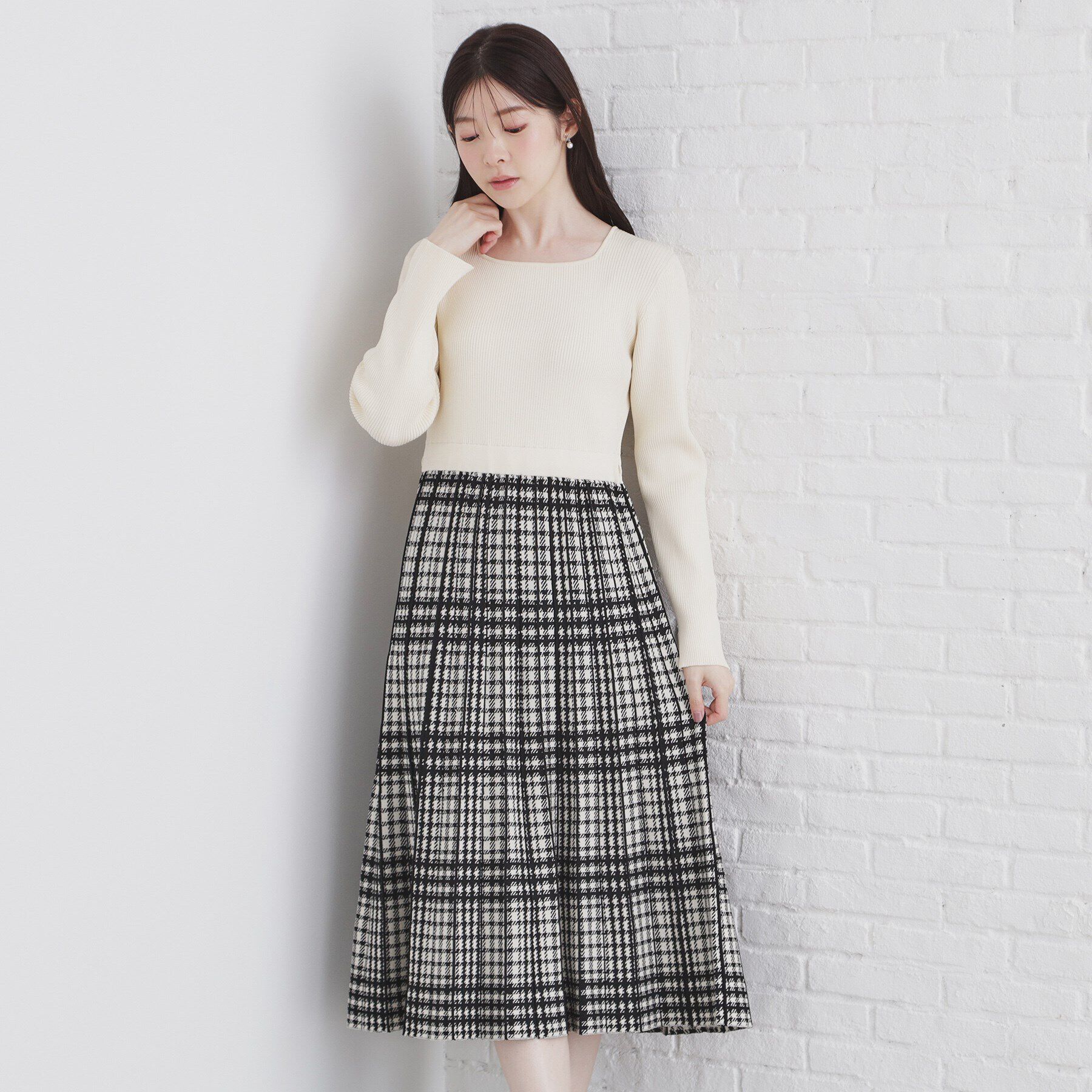 index「チェックプリーツ風ニットワンピース【洗濯機洗い可/抗ピル】」|ワンピース|